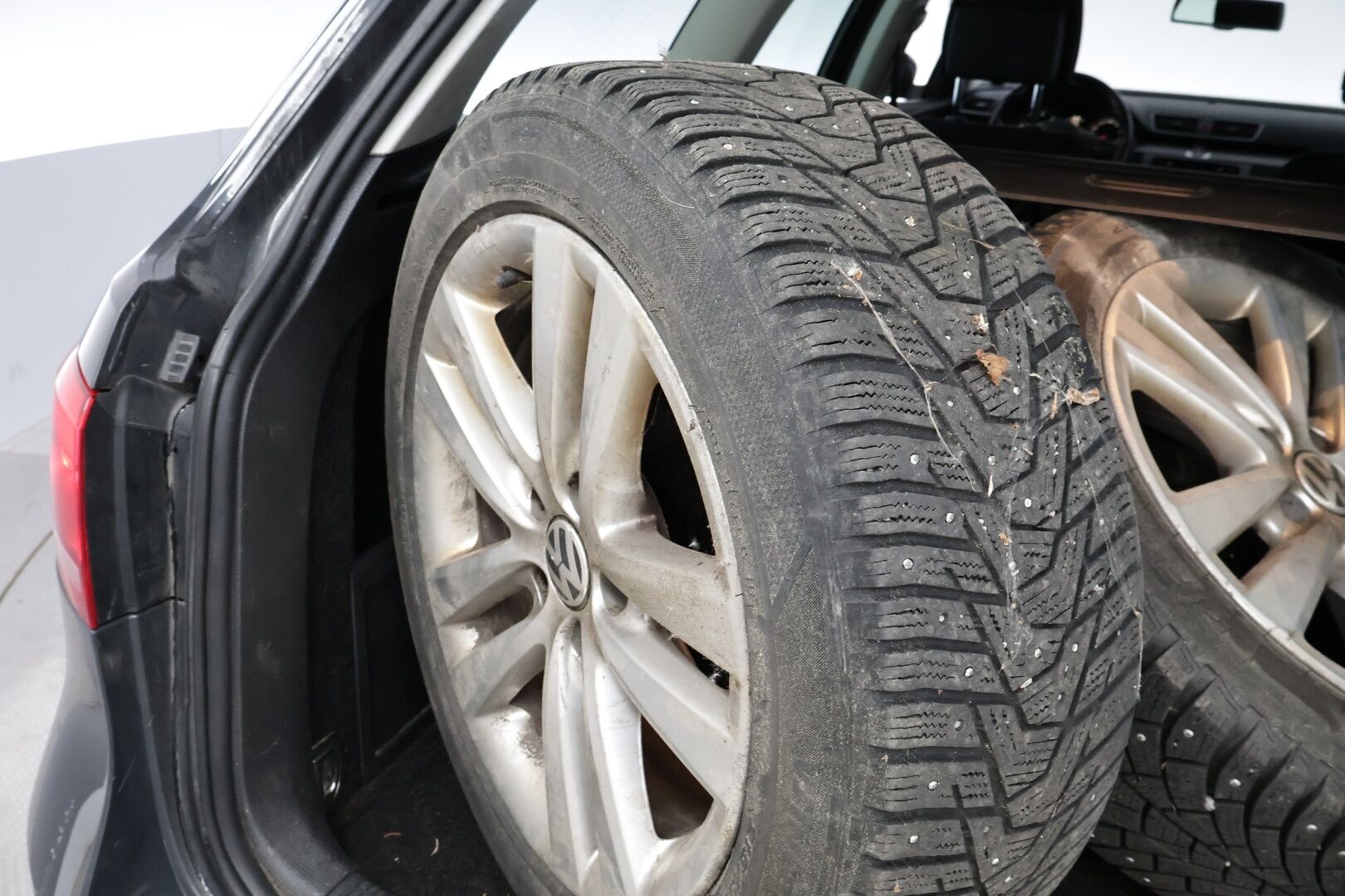 Volkswagen Passat 2013 Variant Comfortline 2,0 TDI 103 kW (140 hv) BlueMotion Technology DSG-aut - YritysOutlet - Myydään vain yrityksille - – Tämä auto myydään YritysOutlet -valikoimasta vain yritykselle
