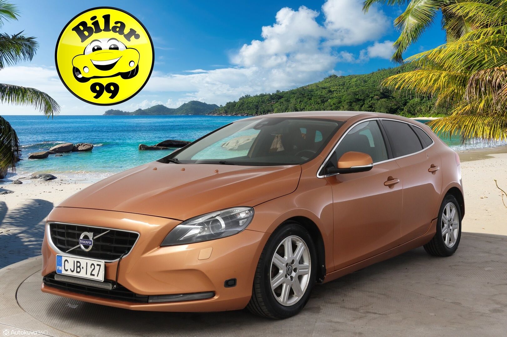 Volvo V40 2013 D2 Momentum aut * Webasto / P-tutkat takana / Bluetooth / Lohkolämmitin / Navi * - Suomi-auto / Hyvin pidetty / 2x Aluvanteet