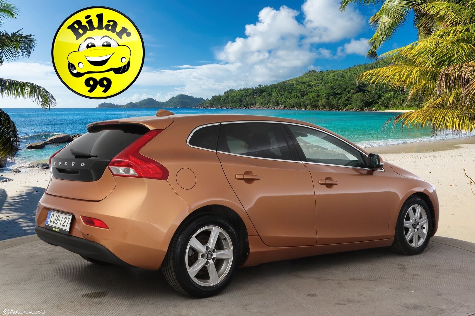 Volvo V40 2013 D2 Momentum aut * Webasto / P-tutkat takana / Bluetooth / Lohkolämmitin / Navi * - Suomi-auto / Hyvin pidetty / 2x Aluvanteet