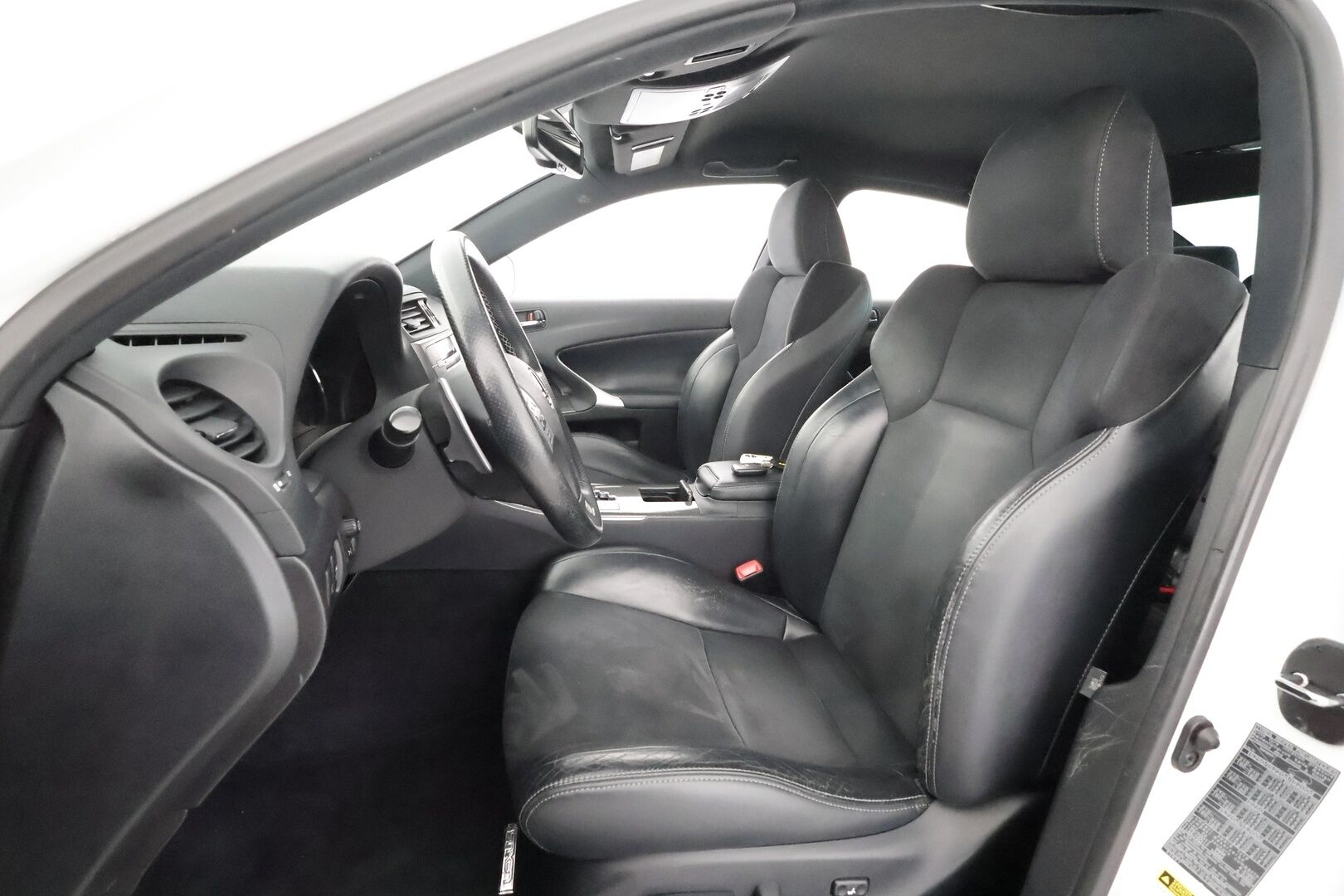 Lexus IS 2012 250 F-Sport - | Sisätilanlämmitin | Sähköpenkit | Xenon | P.tutkat | Vakkari | Nahka-Alcantara | Keyless | Facelift | Kahdet renkaat