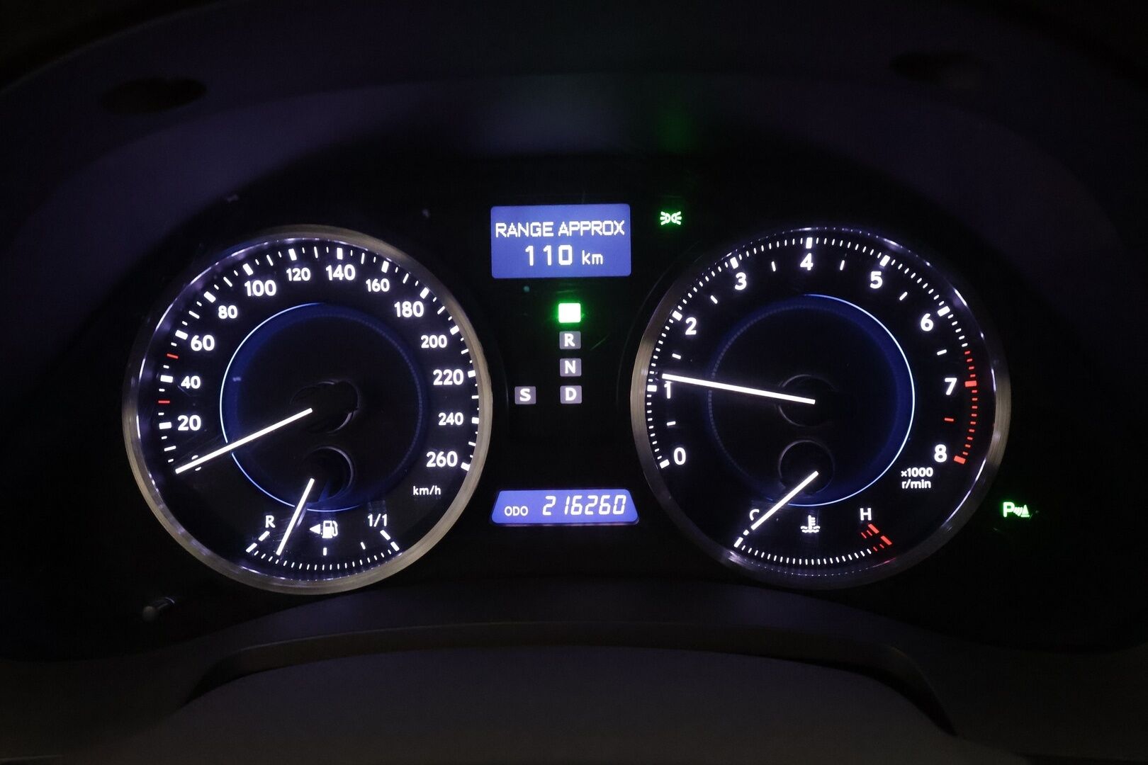 Lexus IS 2012 250 F-Sport - | Sisätilanlämmitin | Sähköpenkit | Xenon | P.tutkat | Vakkari | Nahka-Alcantara | Keyless | Facelift | Kahdet renkaat