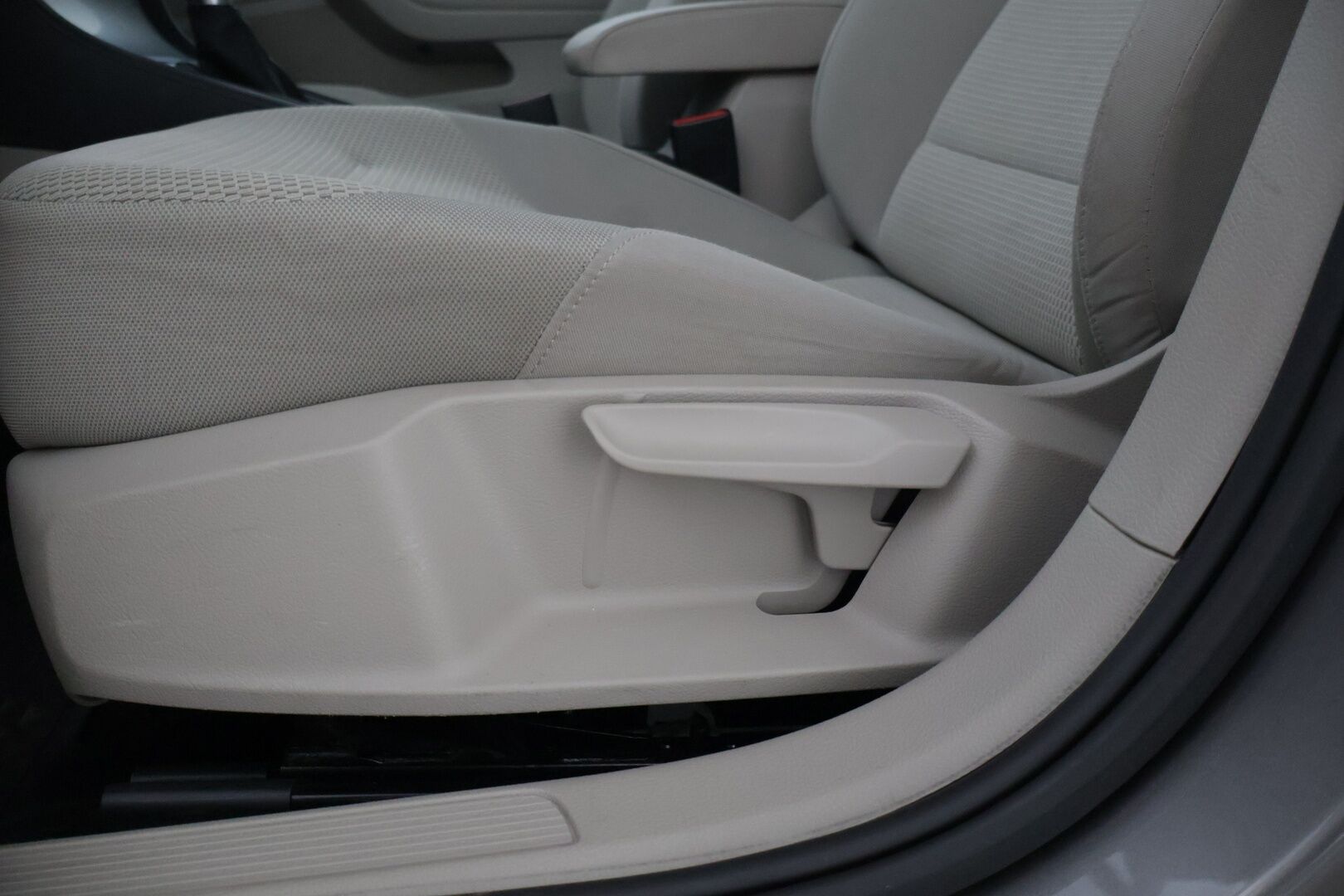 Volkswagen Golf 2014 Comfortline 1,6 TDI 77 kW (105 hv) BlueMotion Technology DSG-automaatti 4-ov * Vakkari / Xenon / Keyless / Bluetooth * * - Juuri huollettu / Suomi-Auto / Jakopää tehty juuri 2/26! - HULLUT AVAJAISHULINAT KORKOTARJOUS 3,29 %