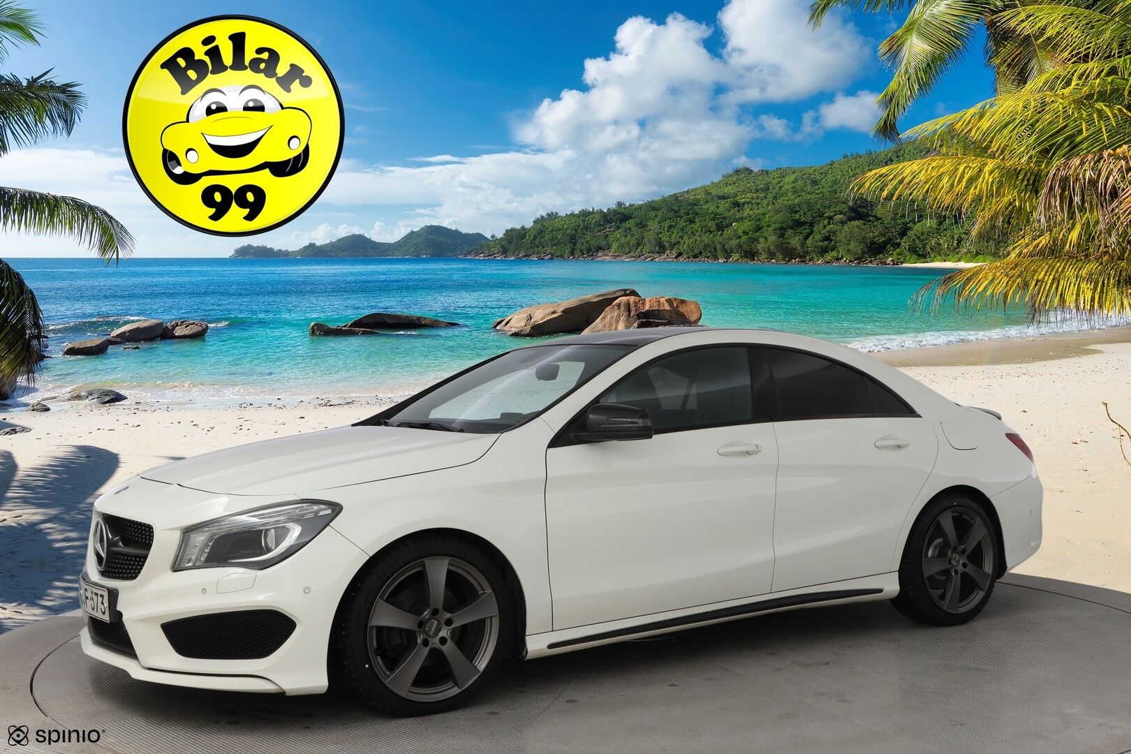 Mercedes-Benz CLA 2013 200 BE A Premium Business AMG * Panorama / Nahka-Alcantara / Night / Bi-Xenon / Lohko & Sisäpistoke - Tulossa Myyntiin! - HULLUT VÄLIPÄIVÄT KORKOTARJOUS 2,49%