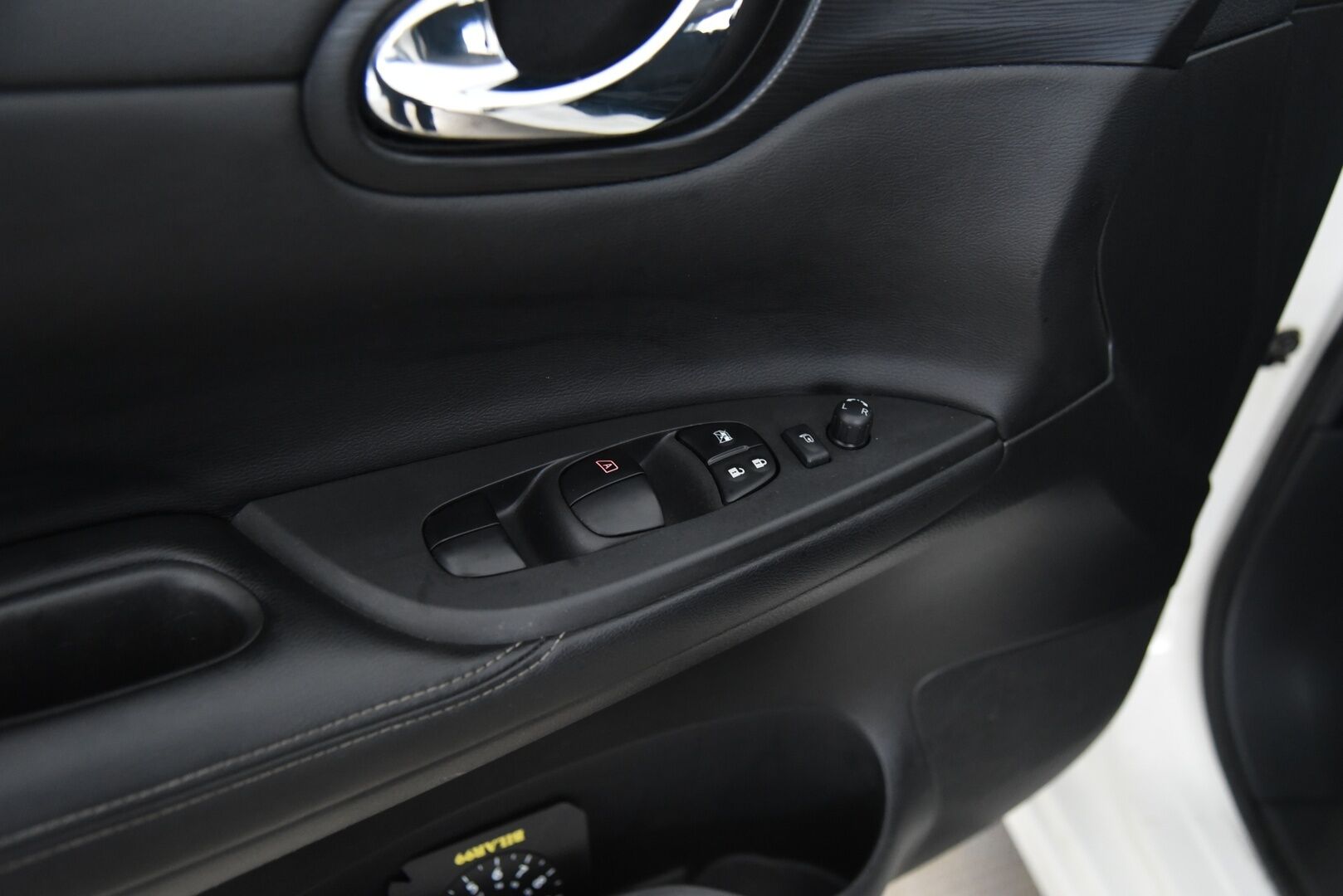 Nissan Pulsar 2015 DIG-T 115 Business 360 Xtronic / Suomi auto / Vakkari / 360 / Blis - Jakoketju juuri vaihdettu! / Lohko- + sisätilalämmitin / 2x renkaat / Huoltokirja