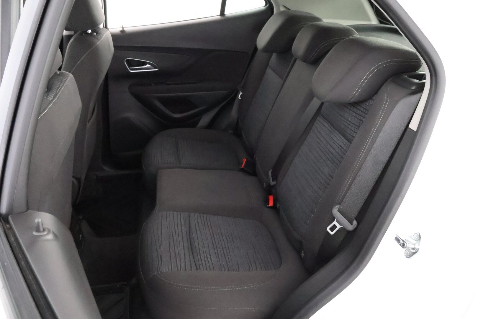 Opel Mokka 2015 5-ov Drive 1,4 Turbo 103kW AT6 - Suomiauto / Vetokoukku / Vakkari / Lohkolämmitin / Ratinlämmitin / P.Tutkat / Juuri katsastettu!