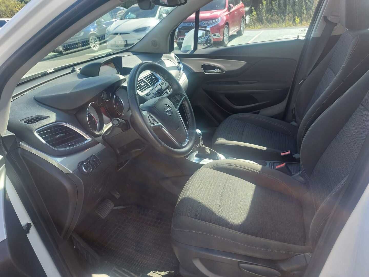 Opel Mokka 2015 5-ov Drive 1,4 Turbo 103kW AT6 - Suomiauto / Vetokoukku / Vakkari / Lohkolämmitin / Ratinlämmitin / P.Tutkat / Juuri katsastettu!