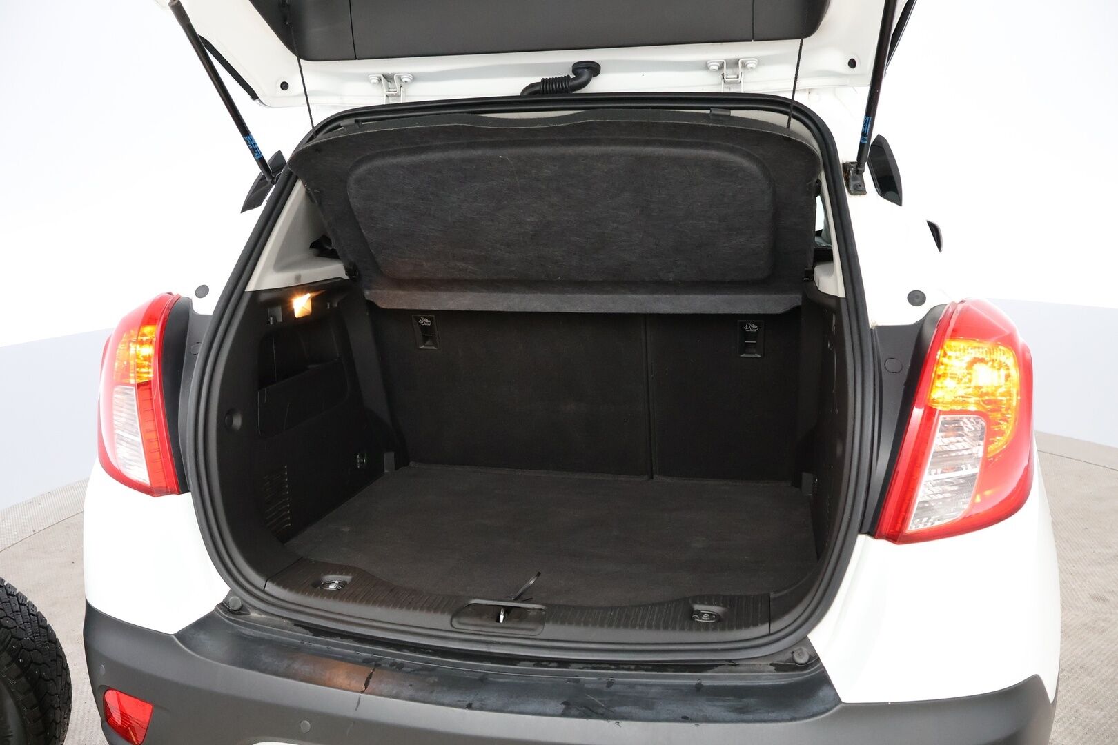 Opel Mokka 2015 5-ov Drive 1,4 Turbo 103kW AT6 - Suomiauto / Vetokoukku / Vakkari / Lohkolämmitin / Ratinlämmitin / P.Tutkat / Juuri katsastettu!