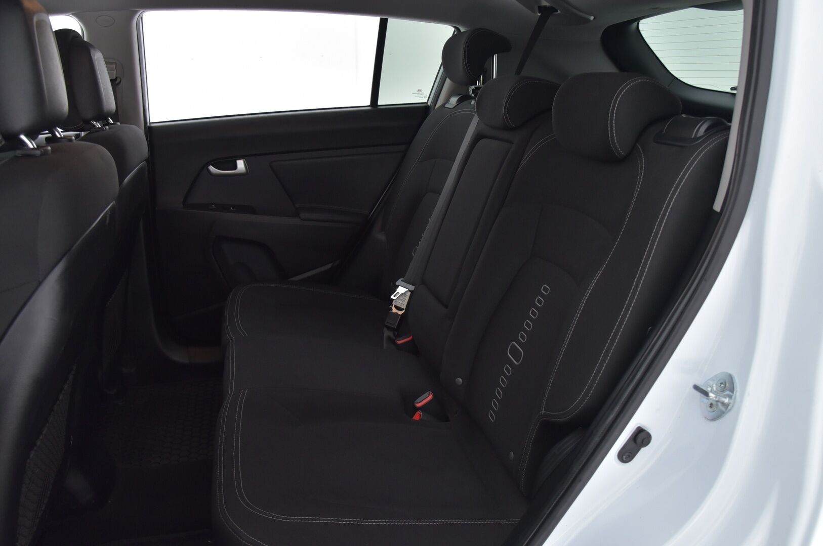 Kia Sportage 2014 2,0 AWD CRDi-R EX A/T * Ratinlämmitin / Lohkolämmitin / Koukku / Suomi-auto *