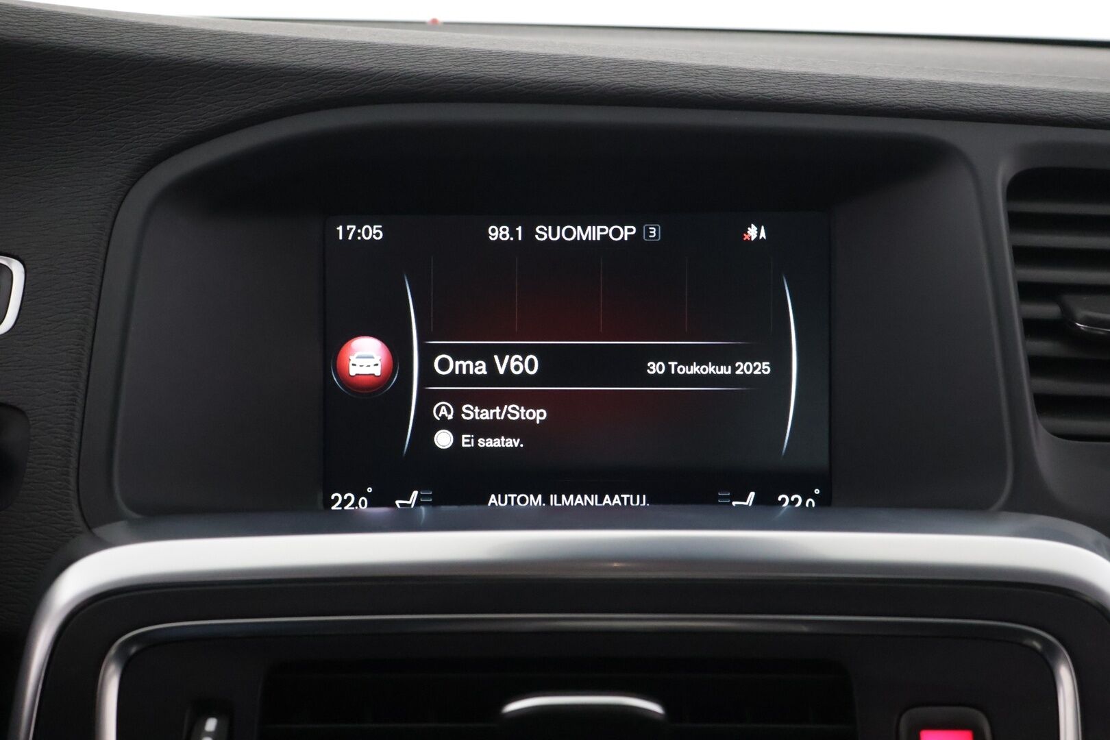 Volvo V60 2014 D4 Business aut - *Suomi-auto / Vetokoukku / Webasto / Digimittaristo / Vakkari / On call / 2x renkaat*
