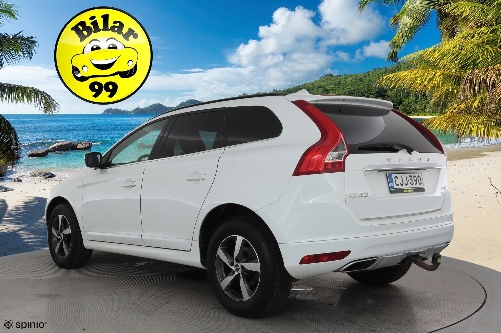 Volvo XC60 2014 D4 AWD Momentum aut **Vakkari / Webasto / Aktiiv. Bi-Xenon / Navi / Koukku / Sähköluukku / Muistipenkki** - Suomi-auto / Kahdet renkaat aluvanteilla