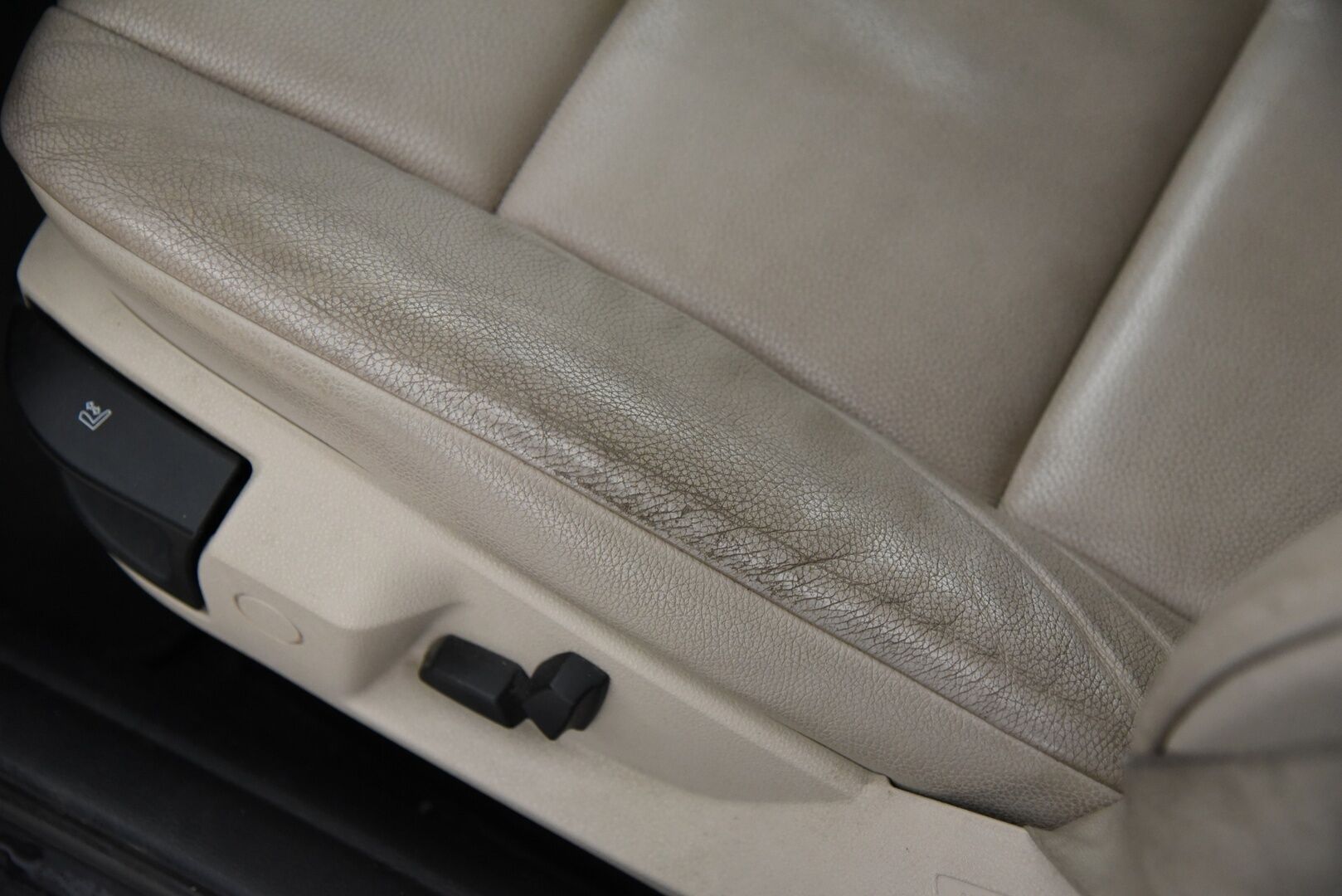 BMW 520 2011 d A F11 Touring / Myydään huutokaupat.comissa! / - / Myydään huutokaupat.comissa! /