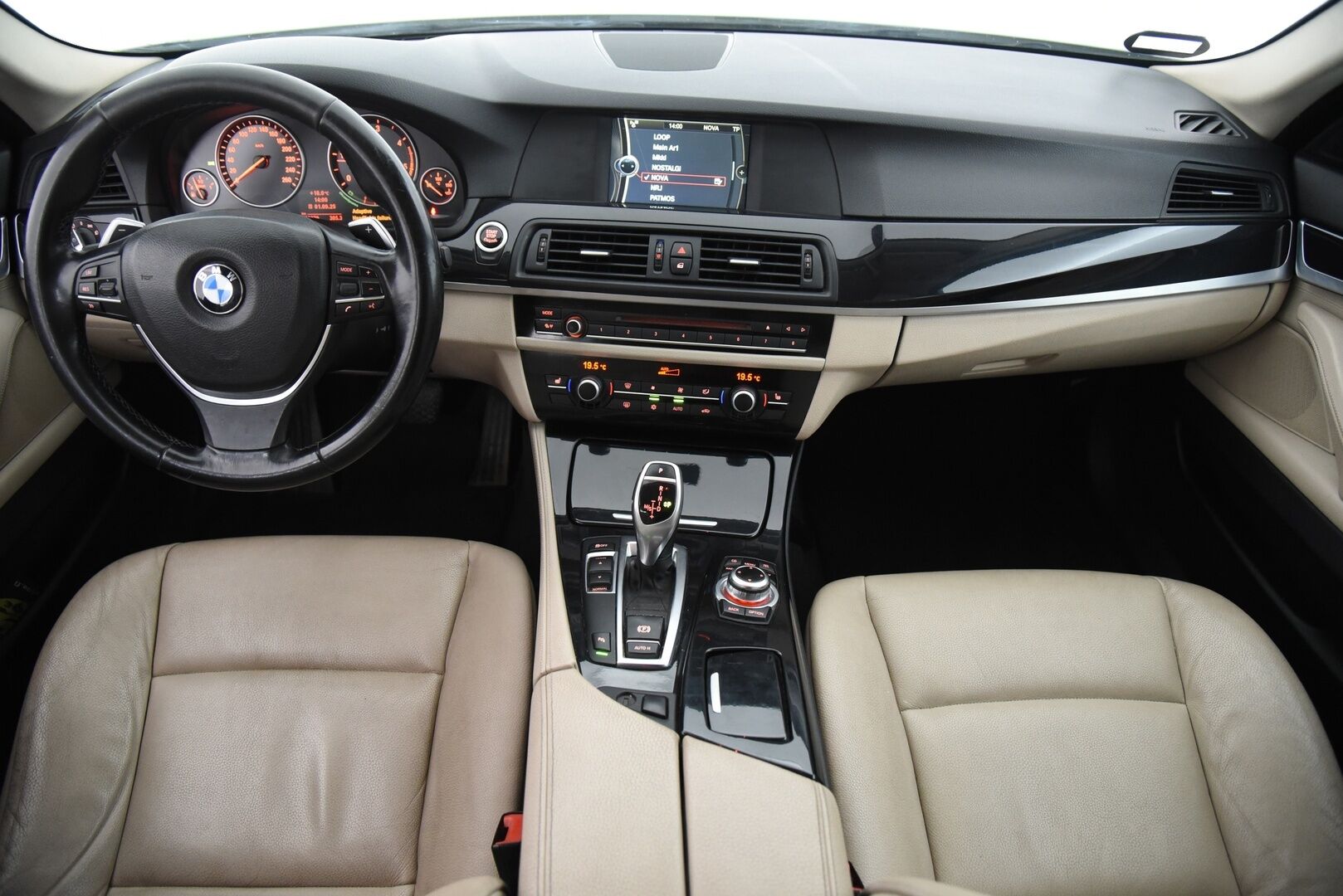 BMW 520 2011 d A F11 Touring / Myydään huutokaupat.comissa! / - / Myydään huutokaupat.comissa! /