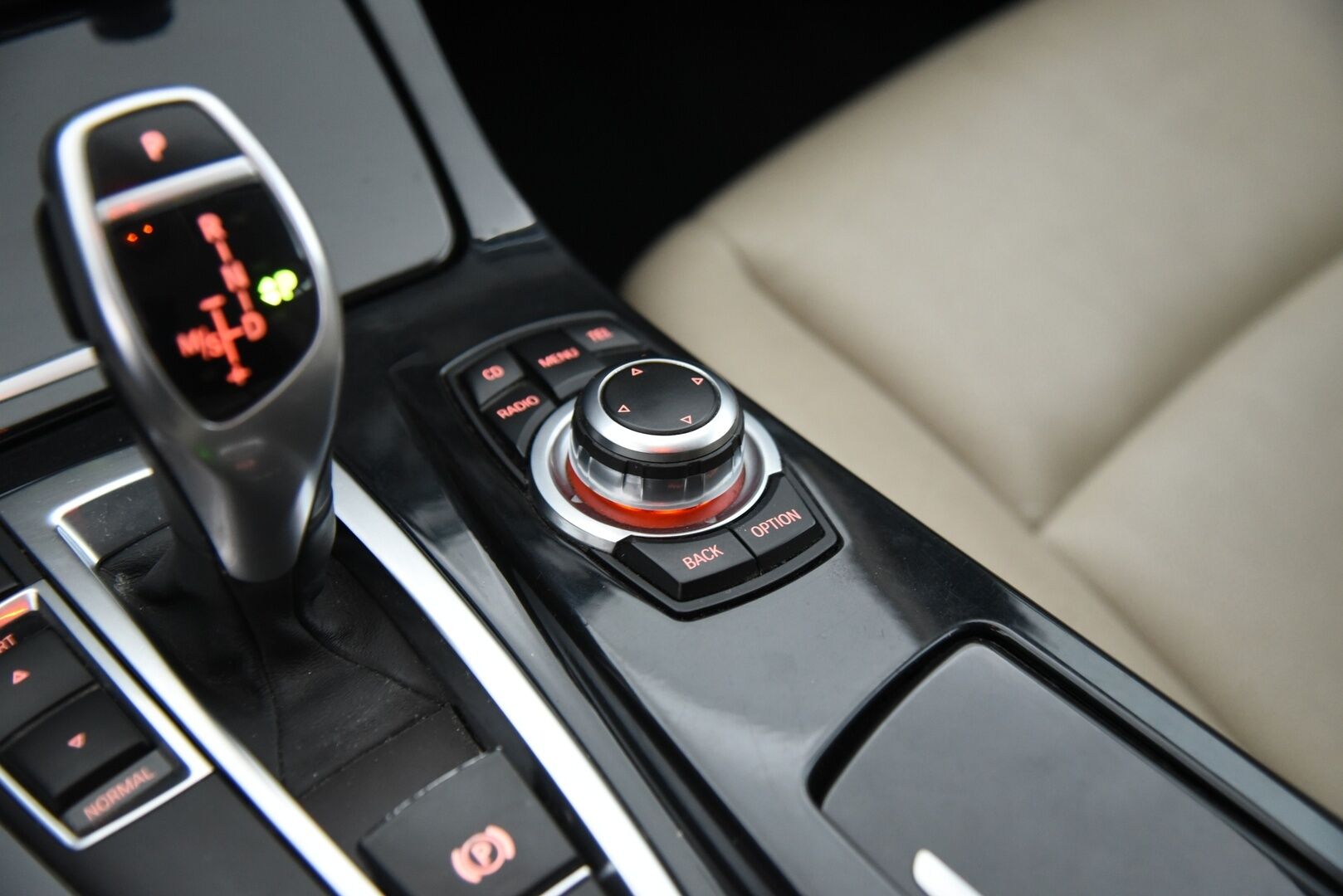 BMW 520 2011 d A F11 Touring / Myydään huutokaupat.comissa! / - / Myydään huutokaupat.comissa! /