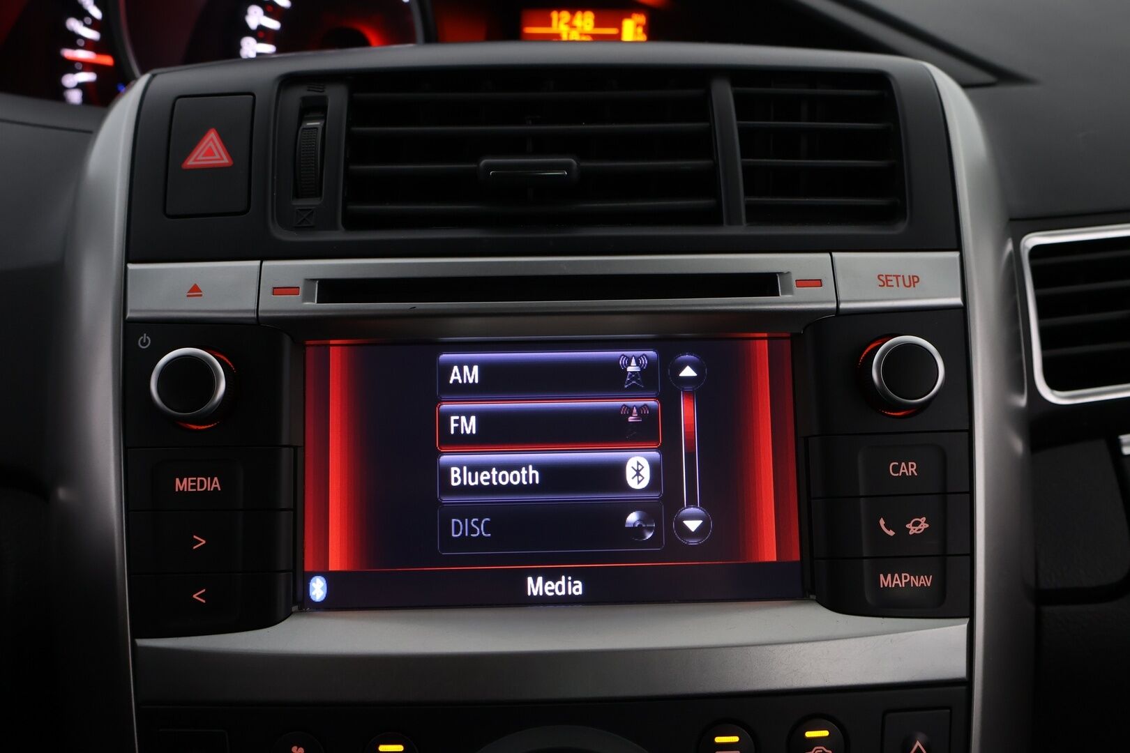 Toyota Verso 2014 1,8 Valvematic Active 7p * 2Om Suomiauto / Peruutuskamera / Navi / Lohko & Sisäpistoke / Vakkari / Xenon - Hyvät nastarenkaat / Uudet kesärenkaat!