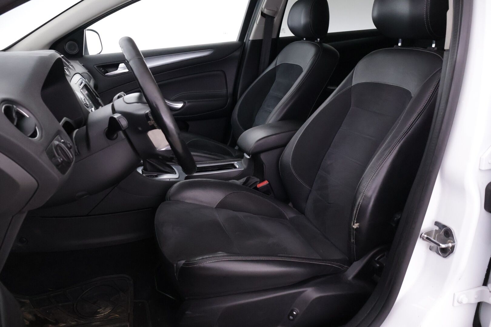 Ford Mondeo 2014 2,0 TDCi 140hv PowerShift Titanium Business A6 Wagon *Myydään huutokaupat.com*