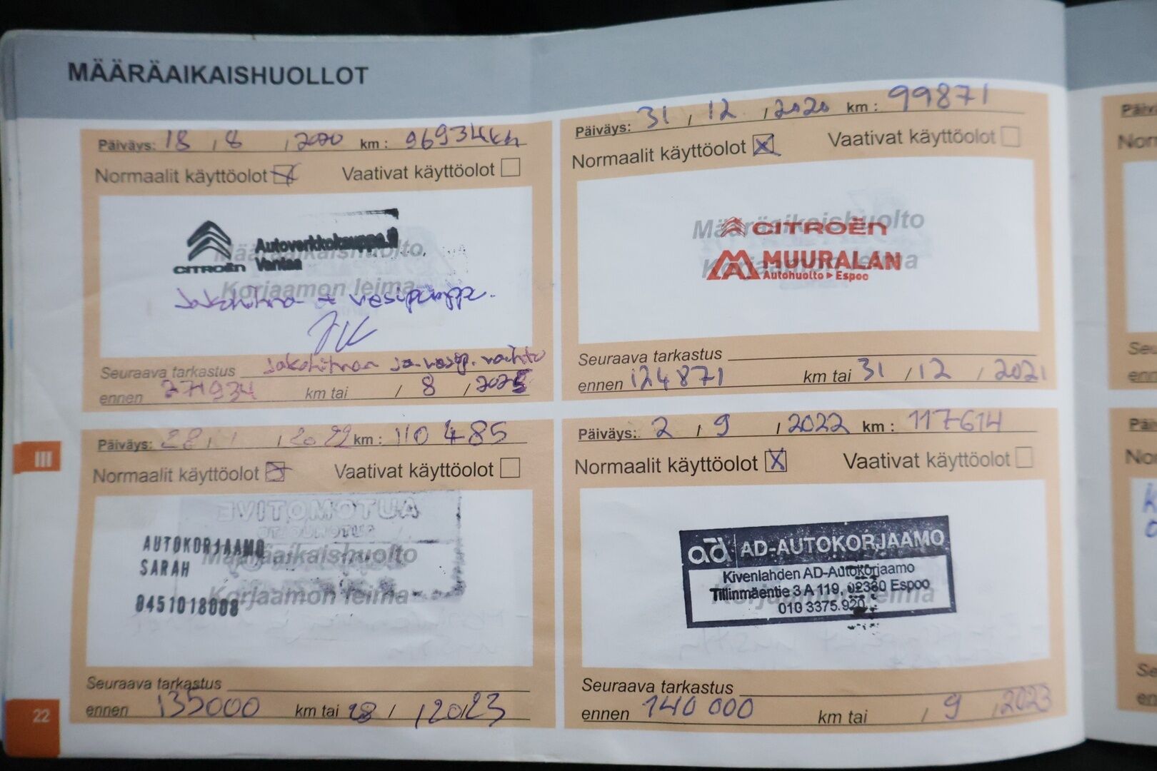Citroen C4 2014 e-HDi 115 Premium ETG6 Automaatti ** Vakkari / Lohko / Bluetooth / Koukku - * Myydään Huutokaupat.com iän ja kilometrien vuoksi *