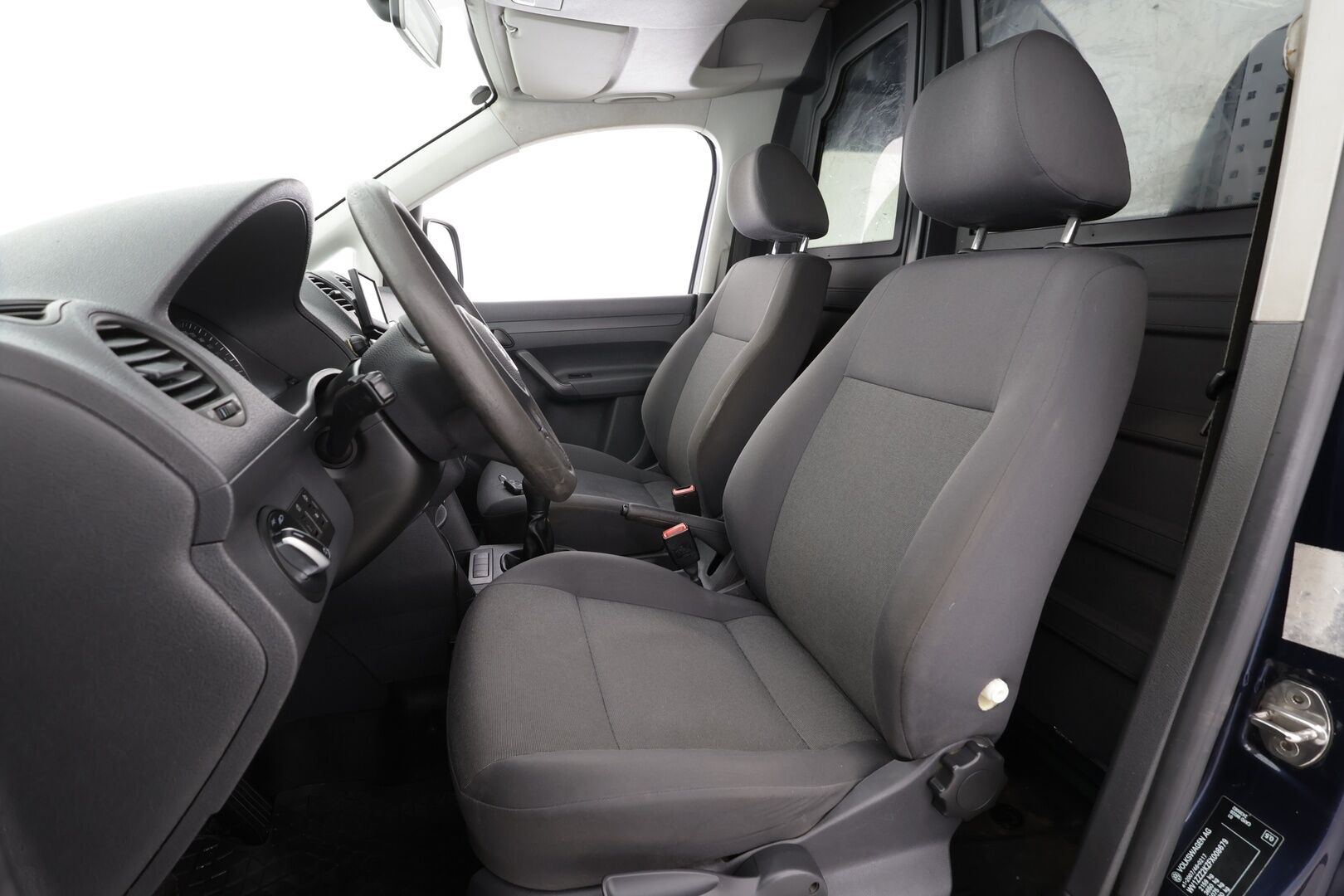 Volkswagen Caddy 2015 umpipakettiauto 1,6 TDI 75kW. BlueMotion Technology * Webasto / Suomi-auto / Bluetooth / Huoltokirja / Kahdet Renkaat * - HULLUT AVAJAISHULINAT KORKOTARJOUS 3,29 %