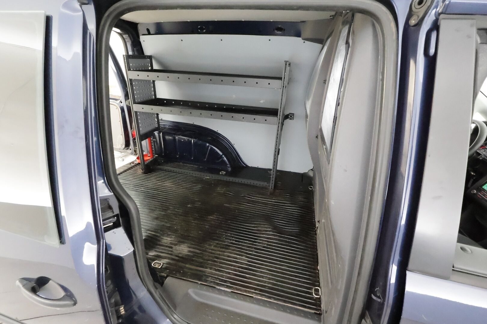 Volkswagen Caddy 2015 umpipakettiauto 1,6 TDI 75kW. BlueMotion Technology * Webasto / Suomi-auto / Bluetooth / Huoltokirja / Kahdet Renkaat * - HULLUT AVAJAISHULINAT KORKOTARJOUS 3,29 %