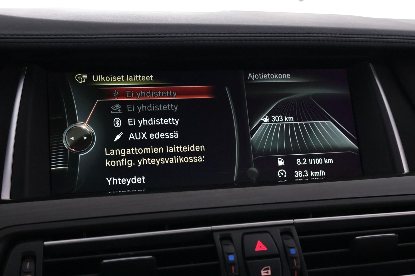 BMW M550D 2014 F11 Touring M550d Sport A xDrive - HUD | Panorama | Prof. Navi | Soft-close | Muistipenkit | Sporttinahat | Shadowline | Pyritbraun Metallic | Suomi-auto | 2x vanteet & renkaat