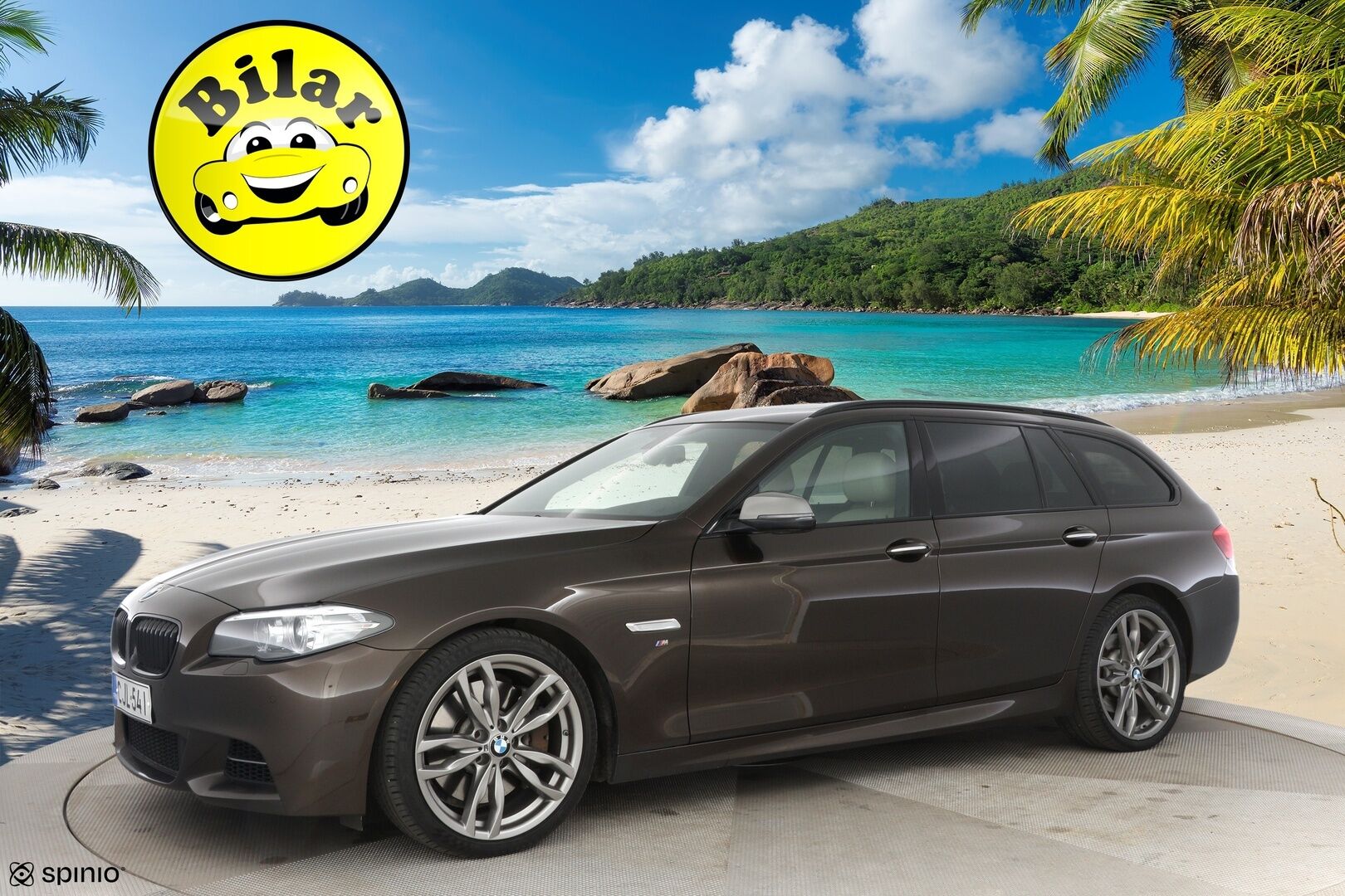 BMW M550D 2014 F11 Touring M550d Sport A xDrive - HUD | Panorama | Prof. Navi | Soft-close | Muistipenkit | Sporttinahat | Shadowline | Pyritbraun Metallic | Suomi-auto | 2x vanteet & renkaat