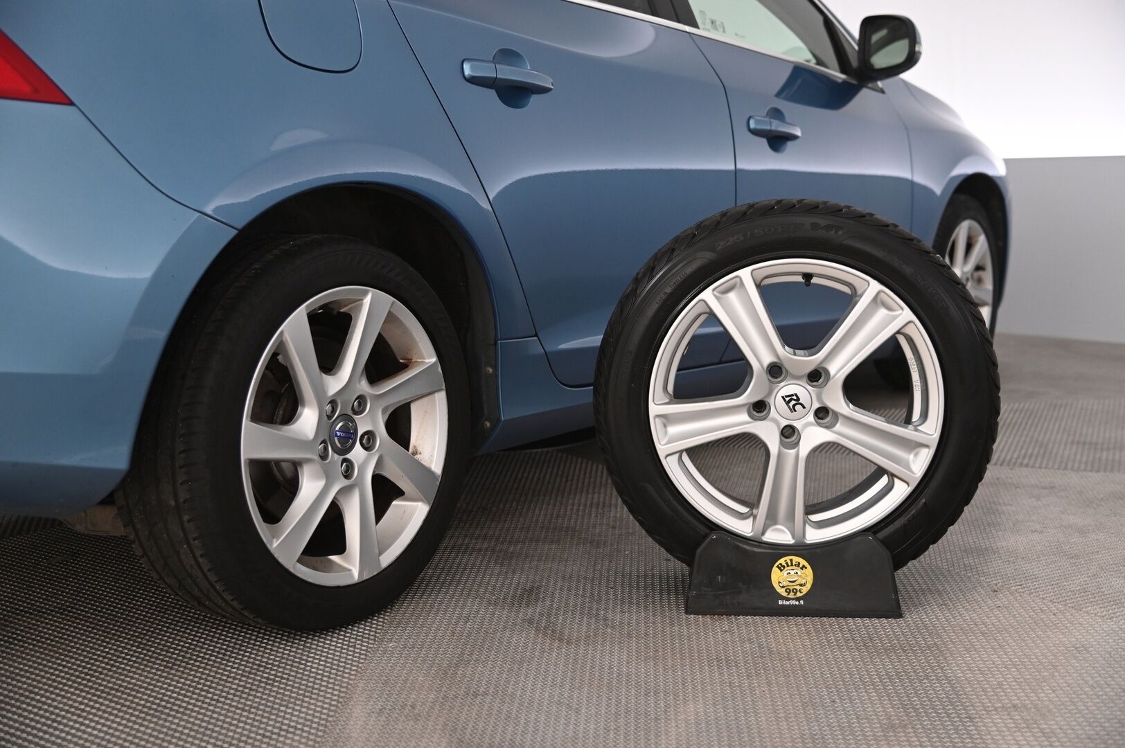 Volvo S60 2014 D4 Business Summum aut - Webasto | Adapt. Vakkari | KeyLess Go | Nahkapenkit | Kuljettajan Penkki Muistilla | Juuri Katsastettu! | 2x Renkaat Aluvanteilla