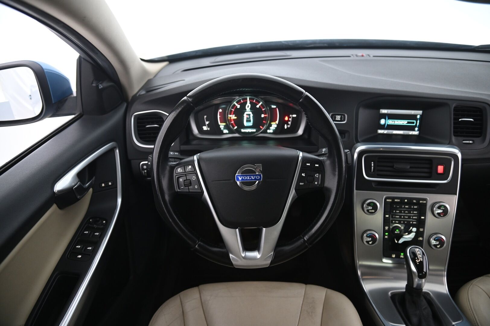 Volvo S60 2014 D4 Business Summum aut - Webasto | Adapt. Vakkari | KeyLess Go | Nahkapenkit | Kuljettajan Penkki Muistilla | Juuri Katsastettu! | 2x Renkaat Aluvanteilla