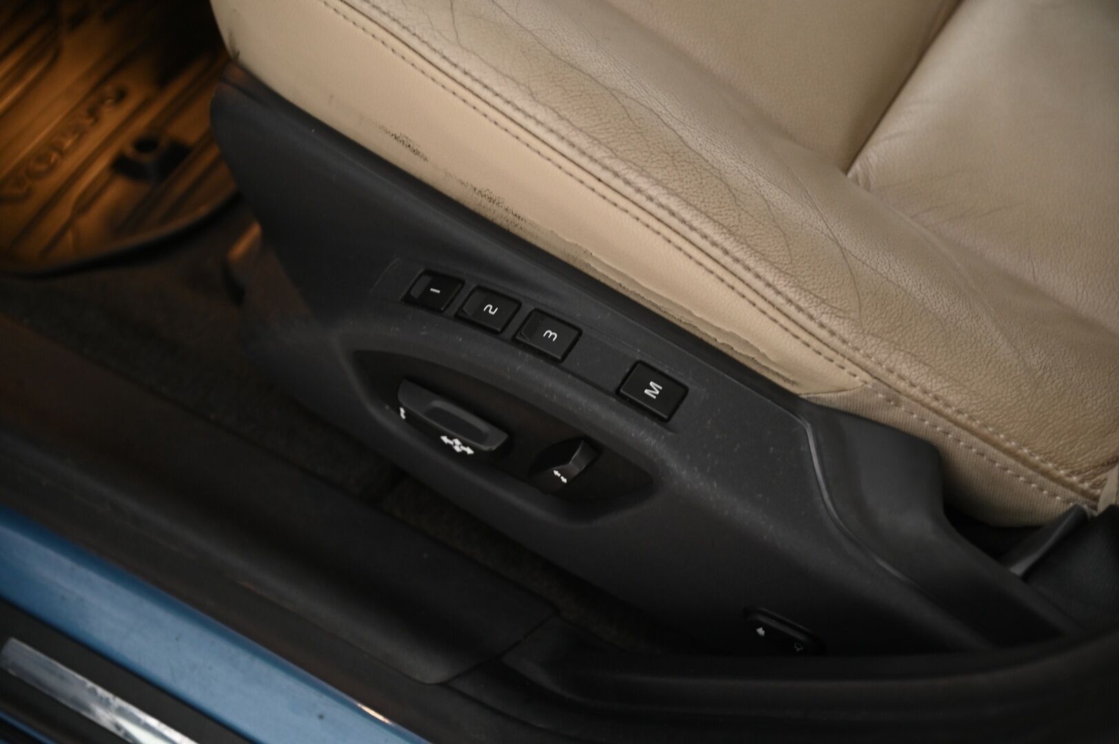 Volvo S60 2014 D4 Business Summum aut - Webasto | Adapt. Vakkari | KeyLess Go | Nahkapenkit | Kuljettajan Penkki Muistilla | Juuri Katsastettu! | 2x Renkaat Aluvanteilla