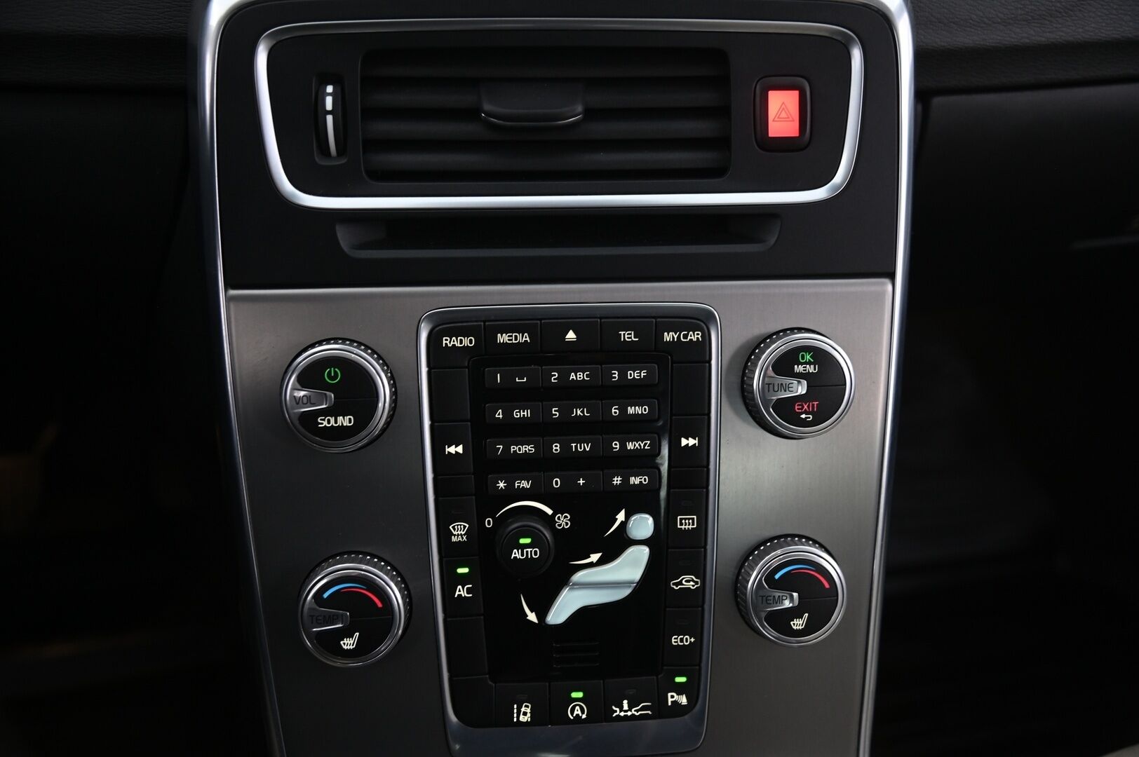 Volvo S60 2014 D4 Business Summum aut - Webasto | Adapt. Vakkari | KeyLess Go | Nahkapenkit | Kuljettajan Penkki Muistilla | Juuri Katsastettu! | 2x Renkaat Aluvanteilla