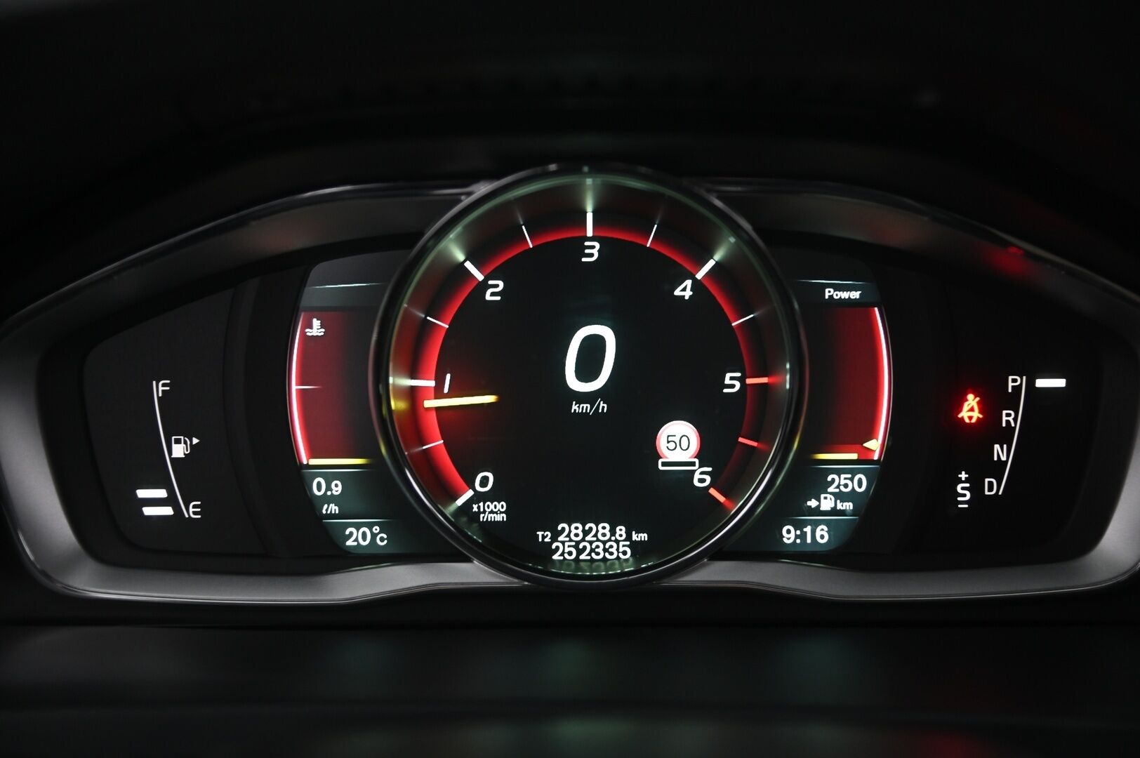 Volvo S60 2014 D4 Business Summum aut - Webasto | Adapt. Vakkari | KeyLess Go | Nahkapenkit | Kuljettajan Penkki Muistilla | Juuri Katsastettu! | 2x Renkaat Aluvanteilla