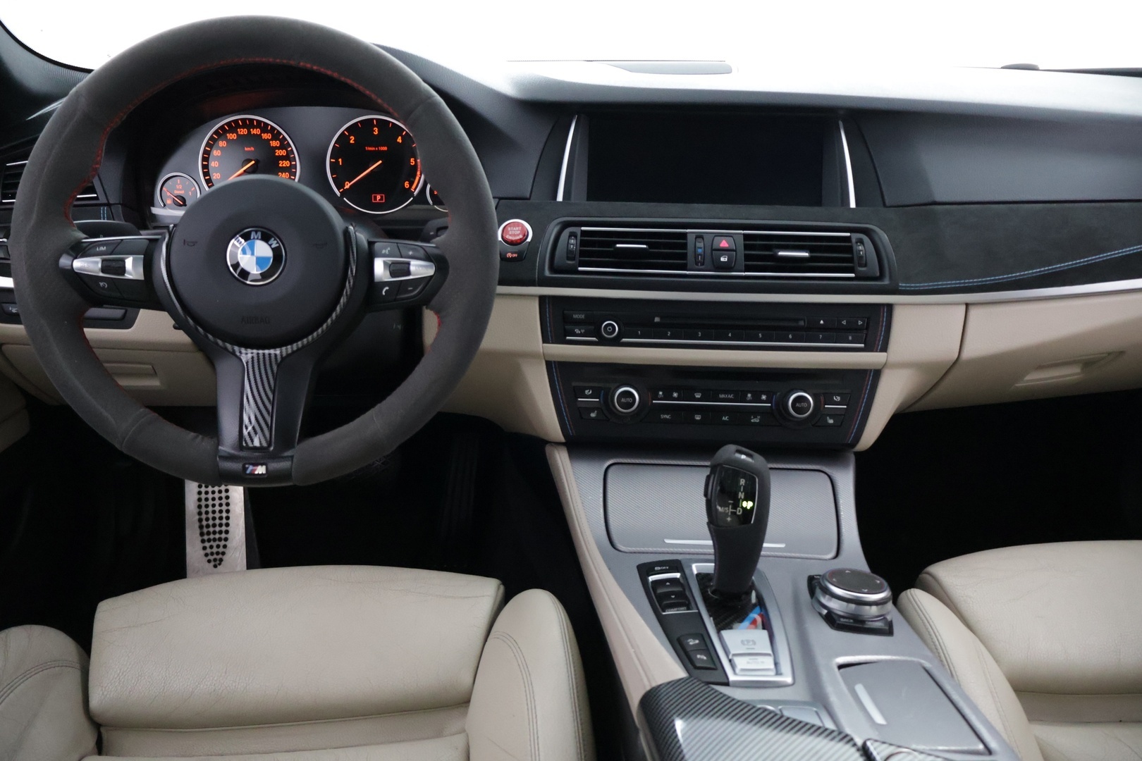 BMW 525 2014 F10 Sedan 525d TwinPower Turbo A xDrive Business Automatic *Myydään Huutokaupat.com* - *Myydään Huutokaupat.com*