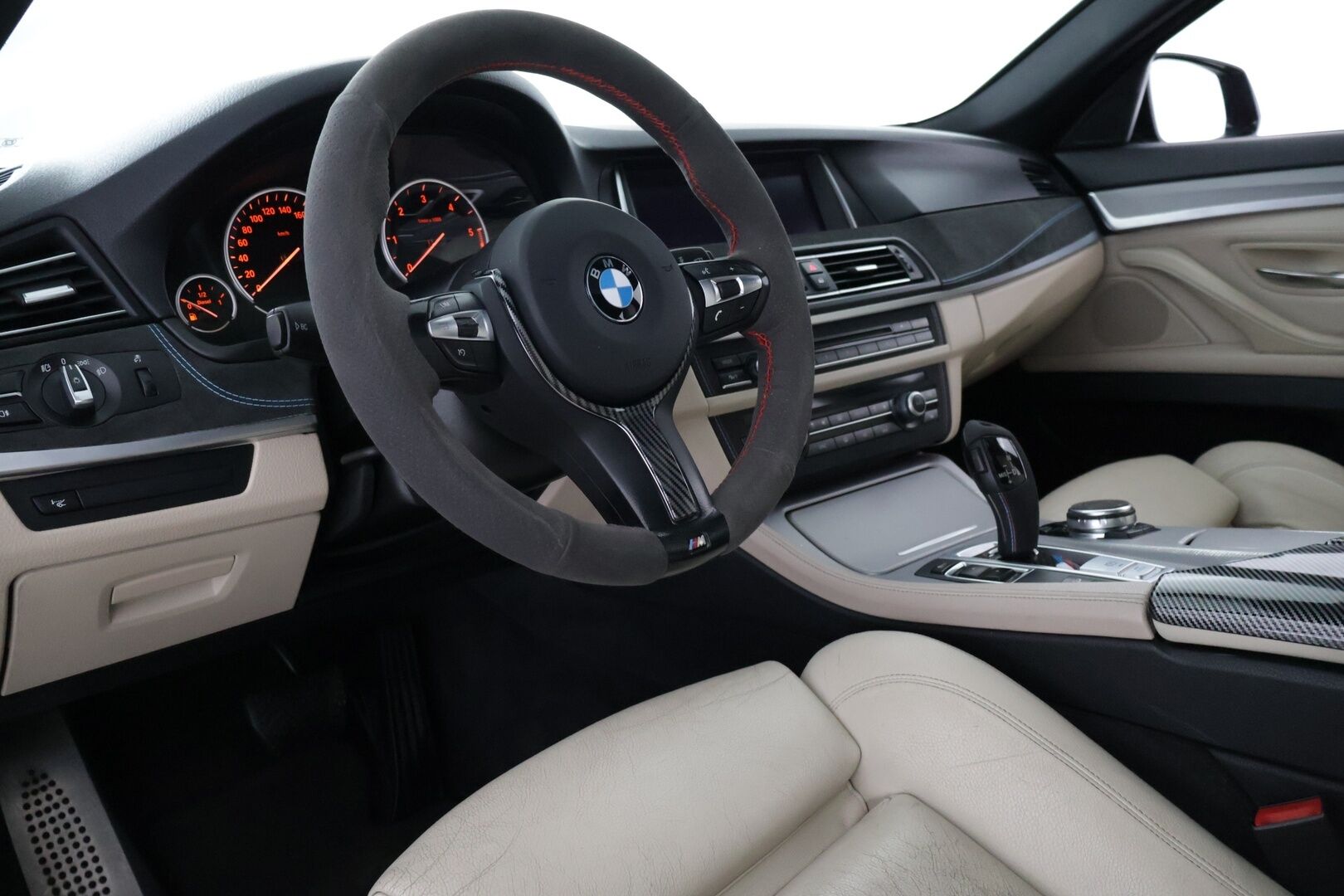 BMW 525 2014 F10 Sedan 525d TwinPower Turbo A xDrive Business Automatic *Myydään Huutokaupat.com* - *Myydään Huutokaupat.com*