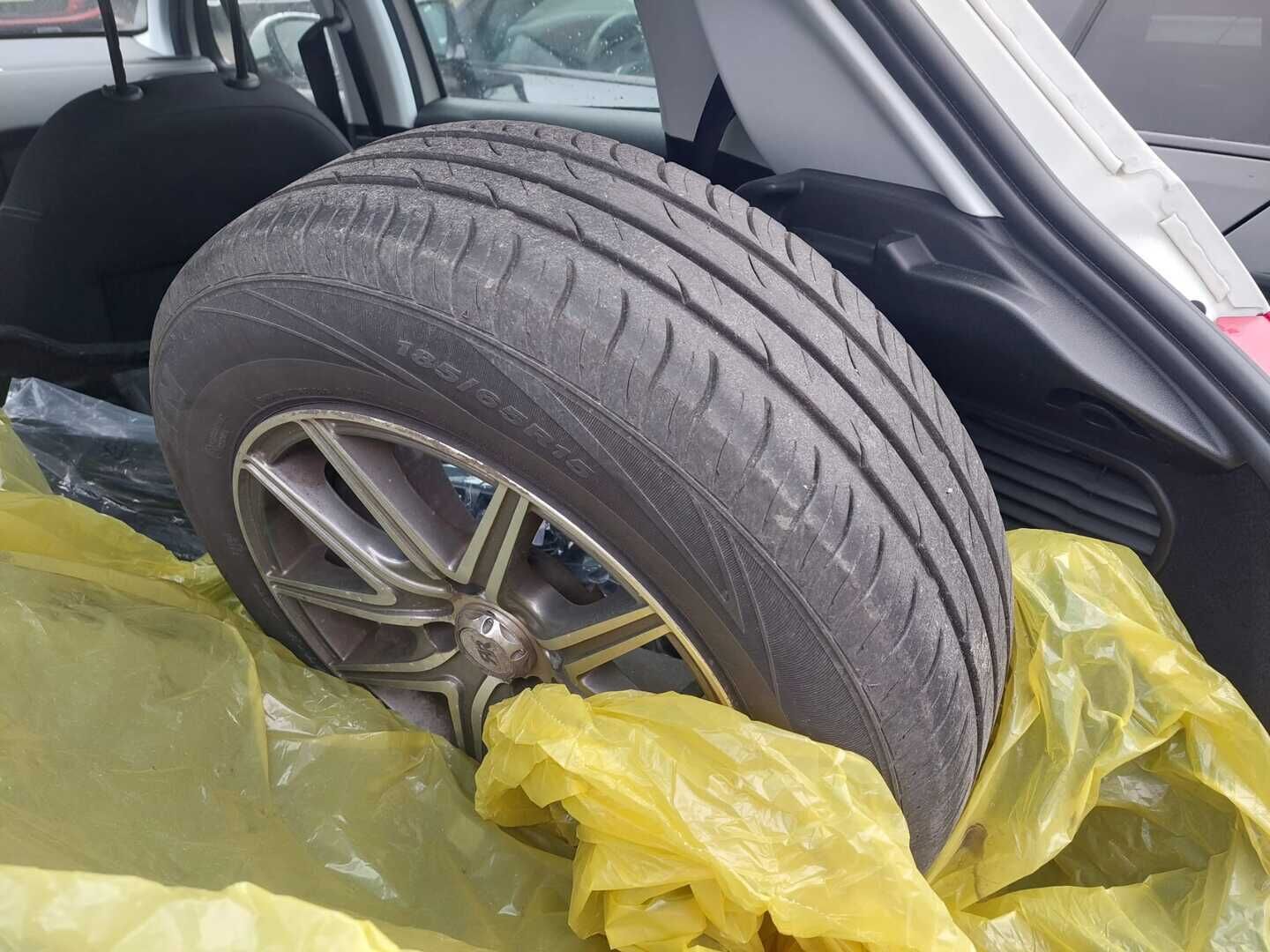 Peugeot 208 2014 Vision VTi 82 5-ov - YritysOutlet - Myydään vain yrityksille - *Suomi-auto / Lohkolämmitin / Vakkari*