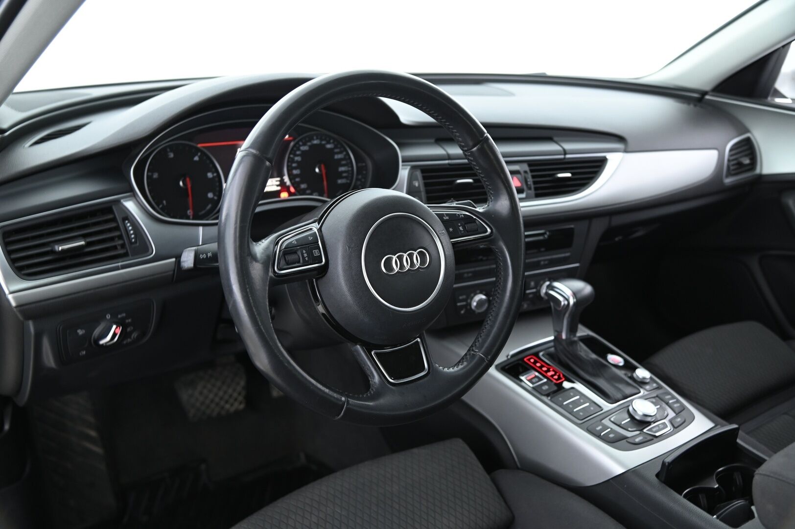 Audi A6 2014 Sedan Business Sport Edition 2,0 TDI 100 kW - Vakkari / Koukku / Sporttipenkit / S.luukku / Lohko.S.Pistoke