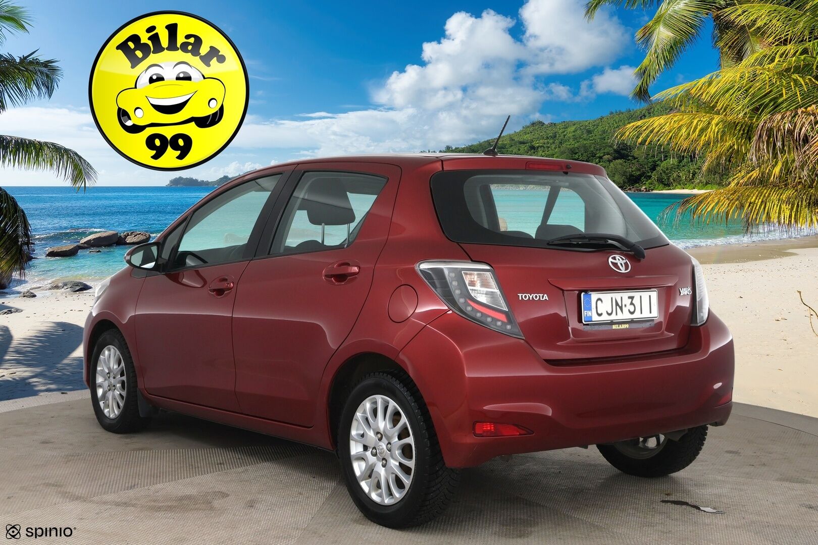 Toyota Yaris 2014 1,33 Dual VVT-i Active 5ov 1. Om Suomi-Auto! / Lohkolämmitin / P. Kamera / Nav / 2x Hyvät renkaat & huoltokirja! - 1. om Suomi-auto täydellisellä huoltokirjalla!