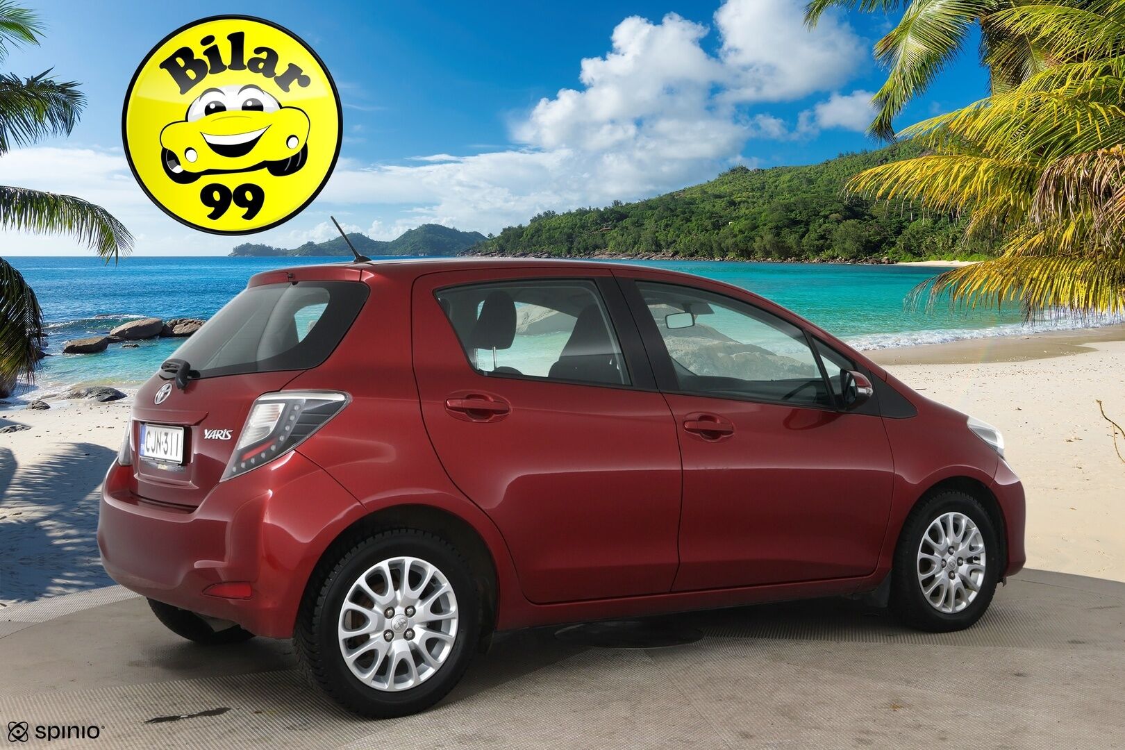 Toyota Yaris 2014 1,33 Dual VVT-i Active 5ov 1. Om Suomi-Auto! / Lohkolämmitin / P. Kamera / Nav / 2x Hyvät renkaat & huoltokirja! - 1. om Suomi-auto täydellisellä huoltokirjalla!