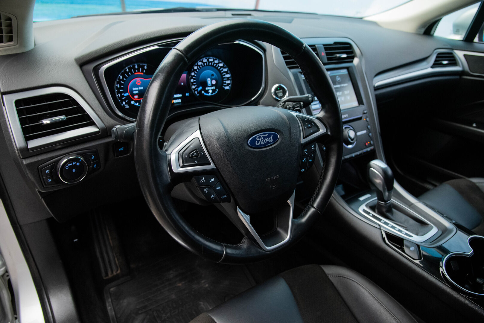 Ford Mondeo 2015 2,0 TDCi 150hv PowerShift Titanium Business Wagon - Myydään  Huutokaupat.com - Suomi-auto | Webasto | Vetokoukku | Navi | Nahka-alcantara