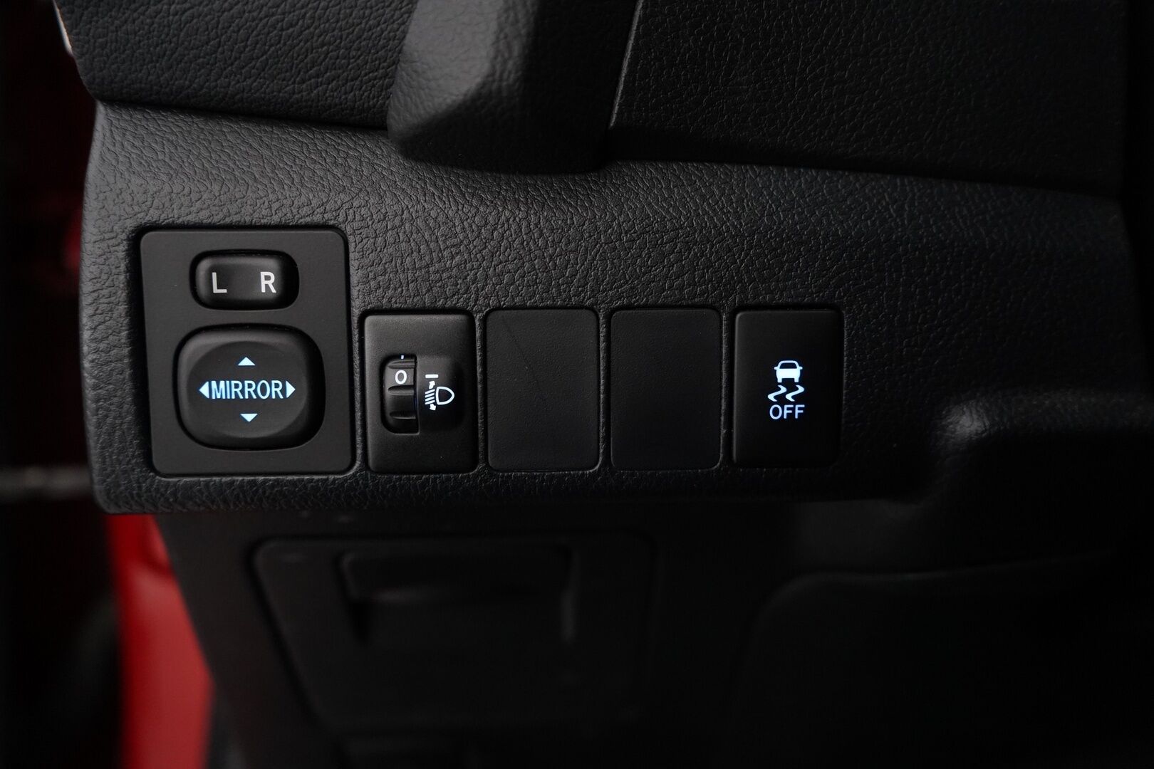 Toyota Auris 2015 Touring Sports 1,6 Valvematic Active Edition - Suomi-auto / 2x Toyotan vanteet / Merkkihuollettu 