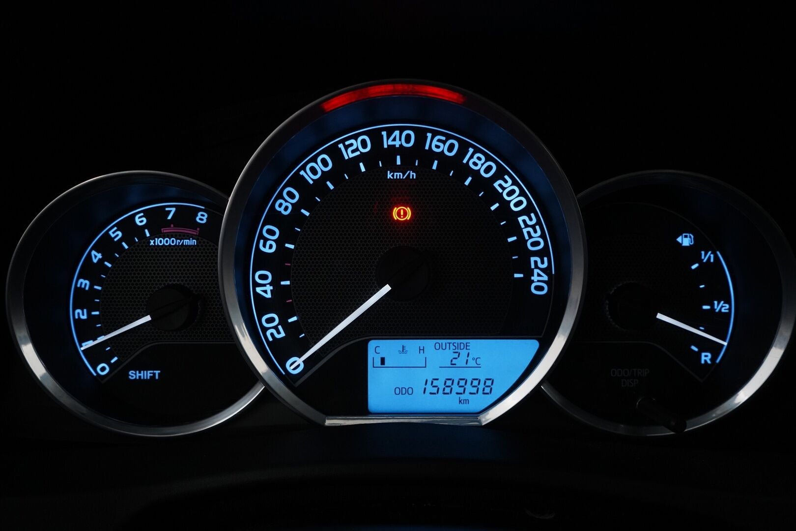 Toyota Auris 2015 Touring Sports 1,6 Valvematic Active Edition - Suomi-auto / 2x Toyotan vanteet / Merkkihuollettu 
