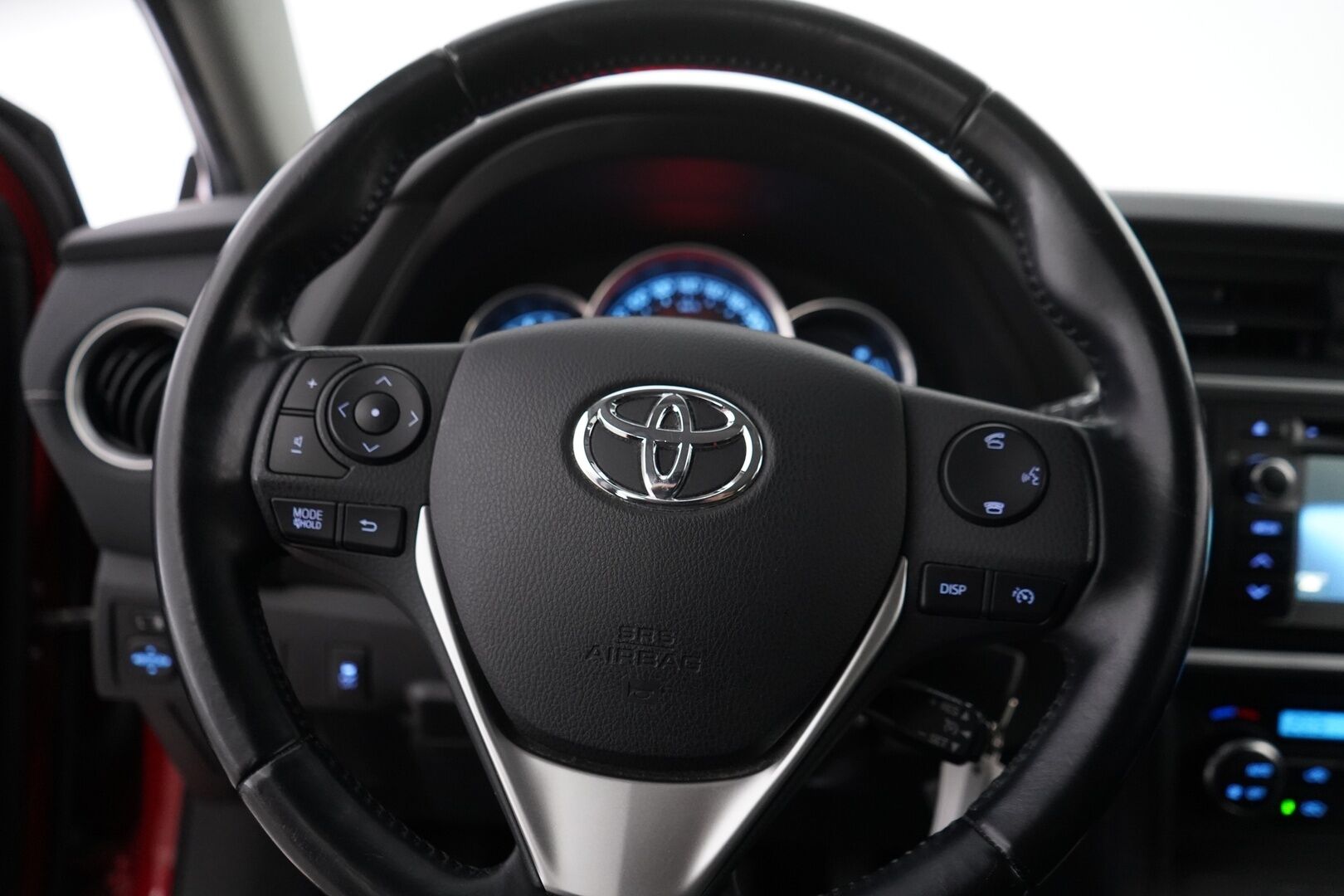Toyota Auris 2015 Touring Sports 1,6 Valvematic Active Edition - Suomi-auto / 2x Toyotan vanteet / Merkkihuollettu 