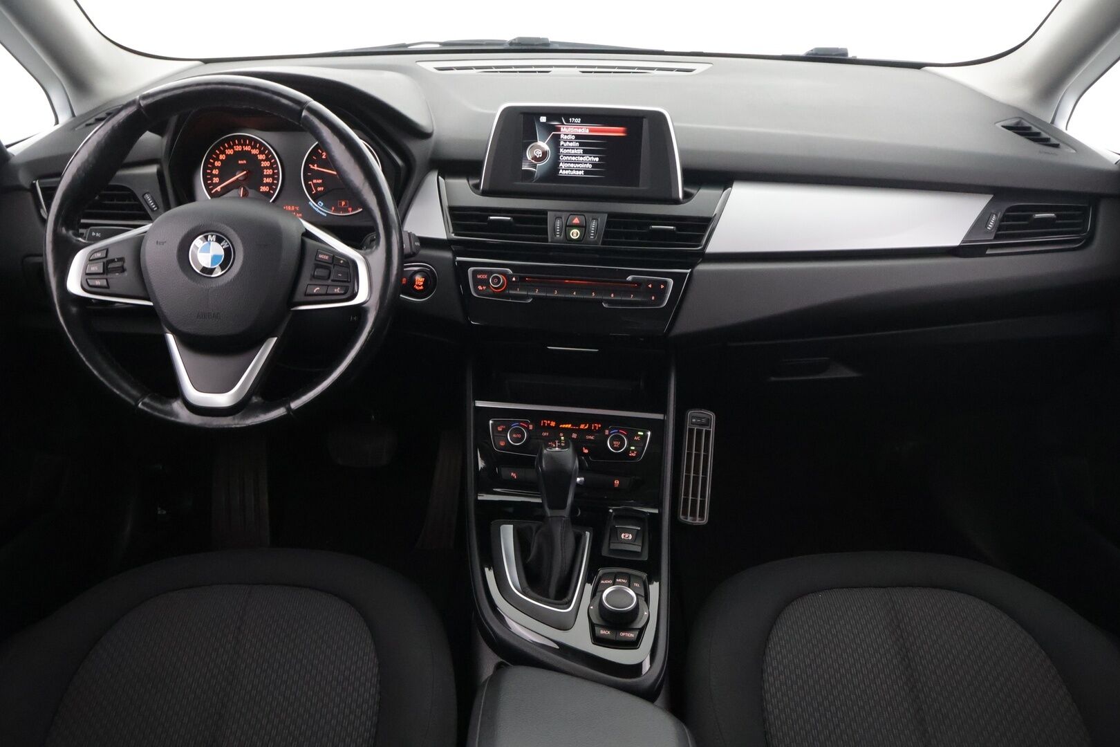 BMW 218 2015 F45 Active Tourer 218i A Business - ** Vakkari / Lohko / Xenon / Bluetooth **
