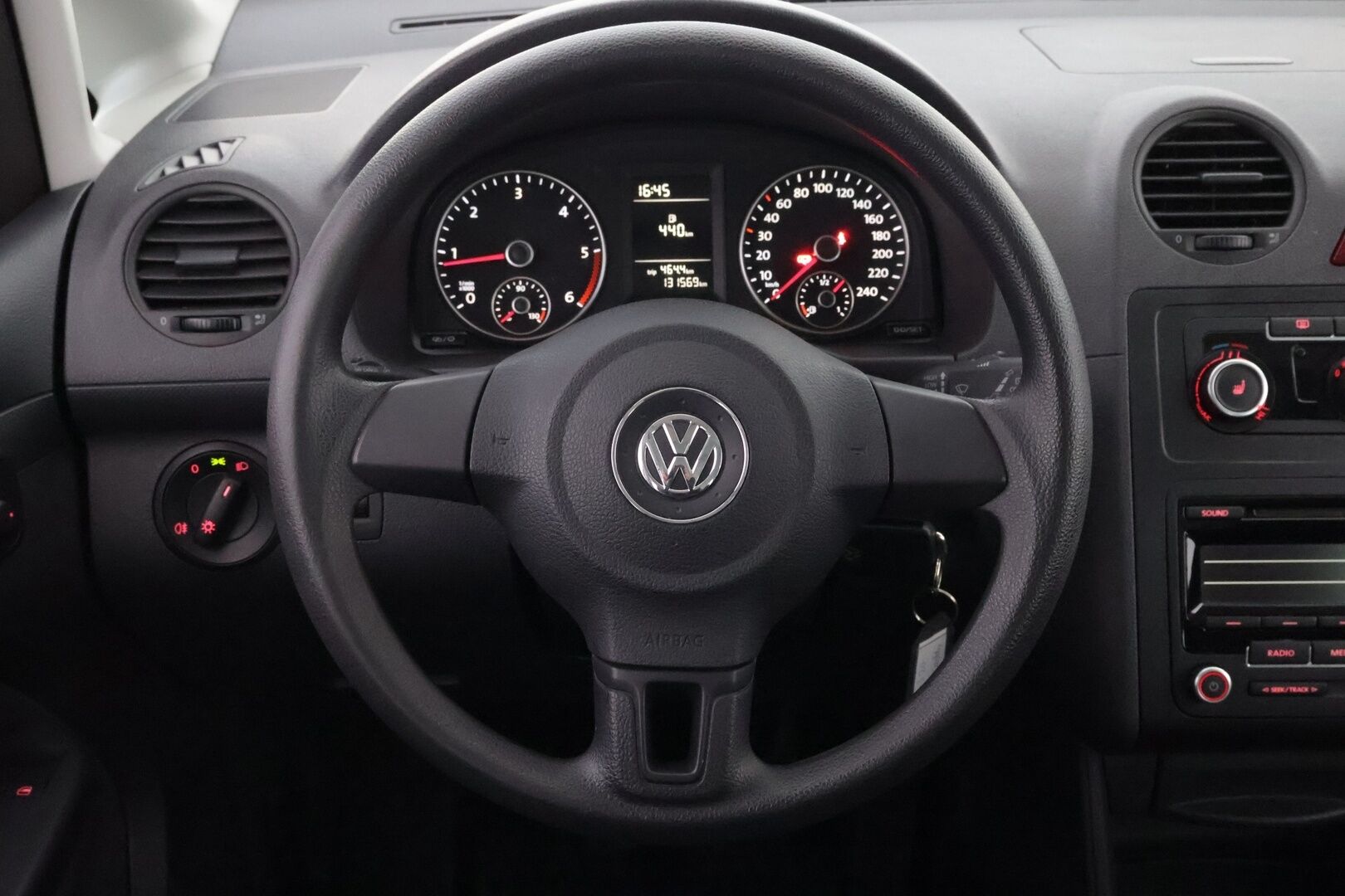 Volkswagen Caddy Maxi 2014 Trendline Family 1,6 TDI 75 kW BlueMotion Technology 7-Paikkainen * Suomiauto / Vetokoukku / Vakkari / Lohko & Sisäpistoke! - Suomiauto / Jakopää tehty / Juuri tullut Tampereelle!