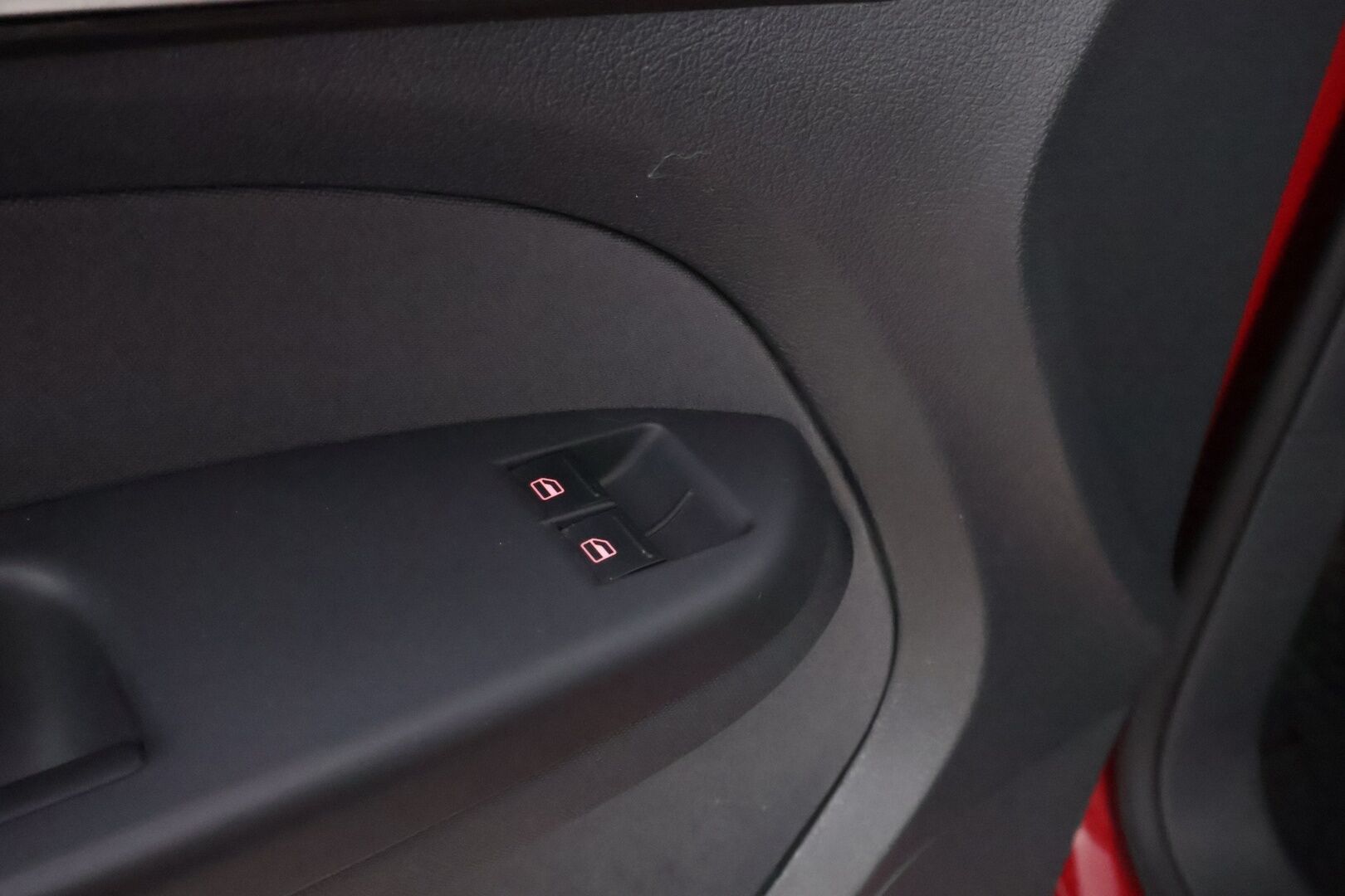 Volkswagen Caddy Maxi 2014 Trendline Family 1,6 TDI 75 kW BlueMotion Technology 7-Paikkainen * Suomiauto / Vetokoukku / Vakkari / Lohko & Sisäpistoke! - Suomiauto / Jakopää tehty / Juuri tullut Tampereelle!