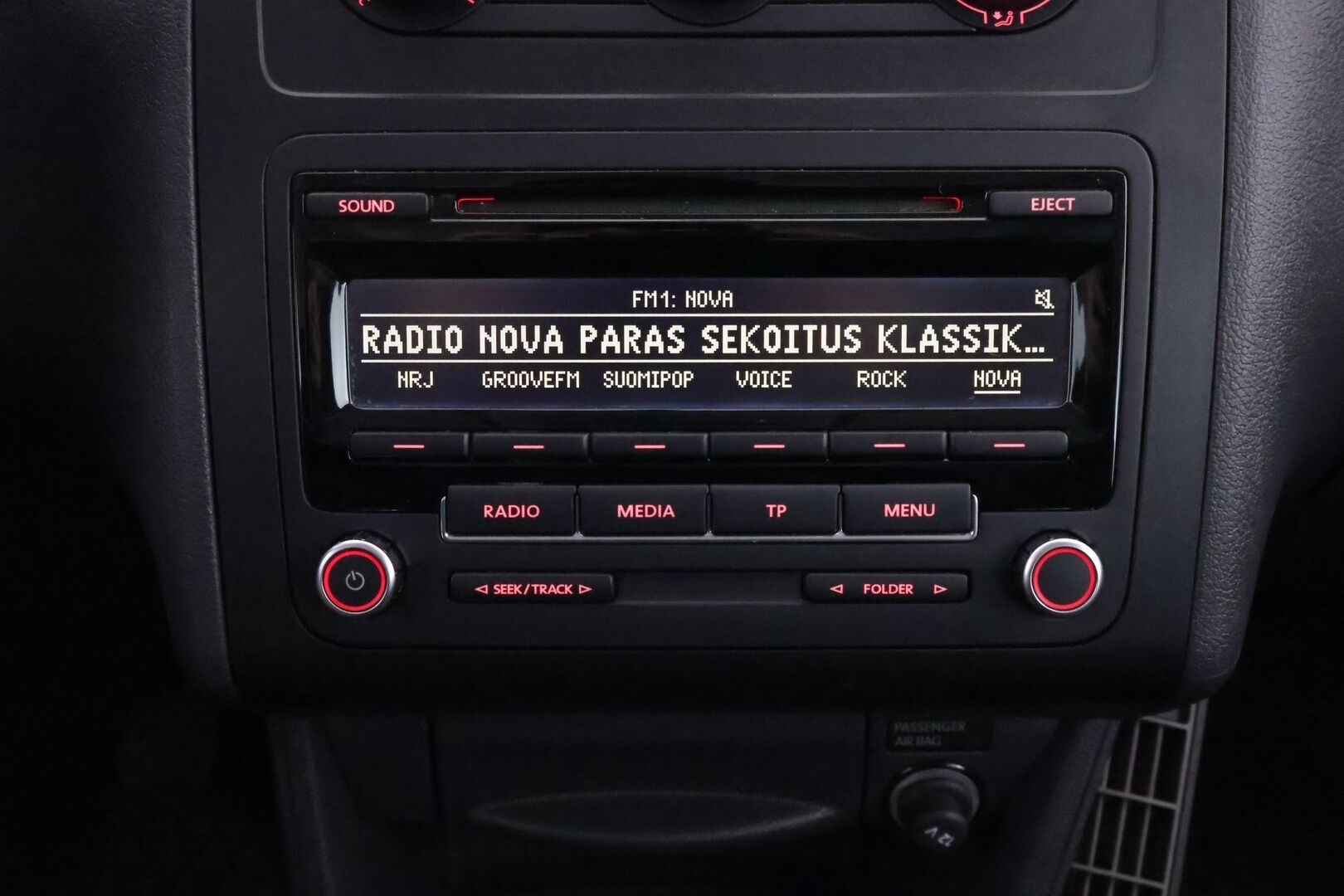 Volkswagen Caddy Maxi 2014 Trendline Family 1,6 TDI 75 kW BlueMotion Technology 7-Paikkainen * Suomiauto / Vetokoukku / Vakkari / Lohko & Sisäpistoke! - Suomiauto / Jakopää tehty / Juuri tullut Tampereelle!