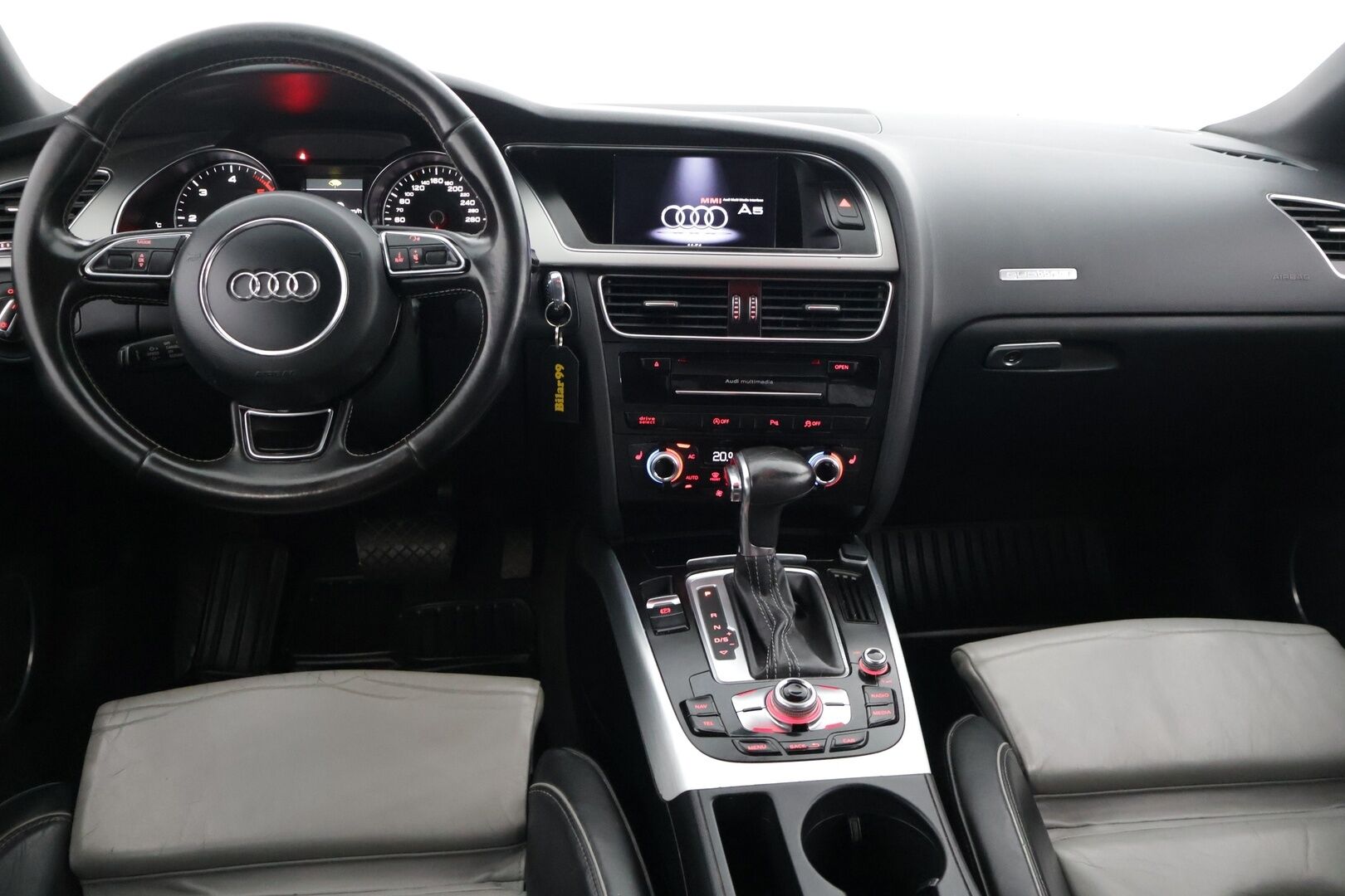 Audi A5 2011 S-Line 3.0 TDI V6 *MYYDÄÄN HUUTOKAUPAT.COMISSA* - Lue ilmoitus, fiksu auto! *