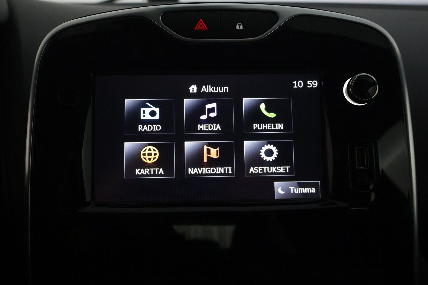Renault Clio 2015 Energy TCe 90 GT Line - | Tämä auto myydään YritysOutlet -valikoimasta vain yritykselle | Lohkolämmitin | Vakionopeudensäädin | P. Tutka | Navi |