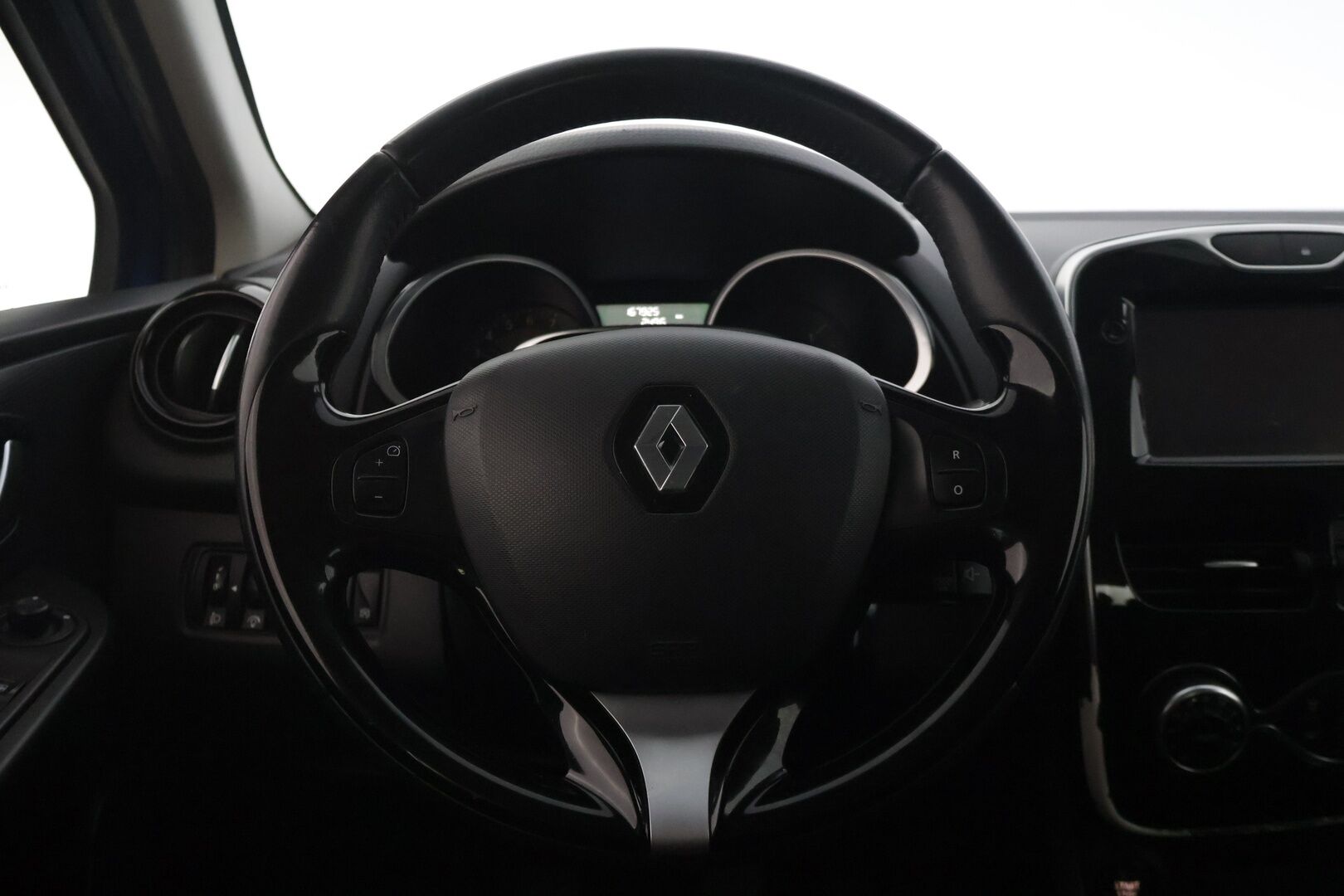 Renault Clio 2015 Energy TCe 90 GT Line - | Tämä auto myydään YritysOutlet -valikoimasta vain yritykselle | Lohkolämmitin | Vakionopeudensäädin | P. Tutka | Navi |
