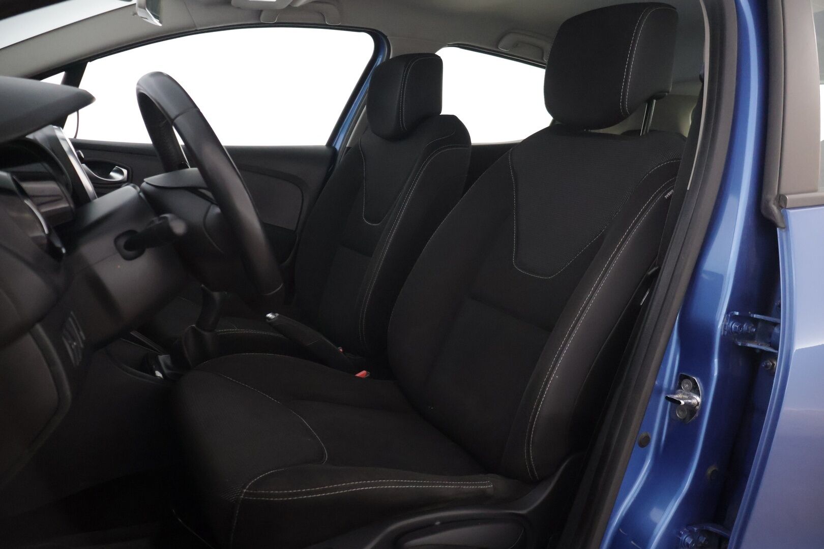 Renault Clio 2015 Energy TCe 90 GT Line - | Tämä auto myydään YritysOutlet -valikoimasta vain yritykselle | Lohkolämmitin | Vakionopeudensäädin | P. Tutka | Navi |