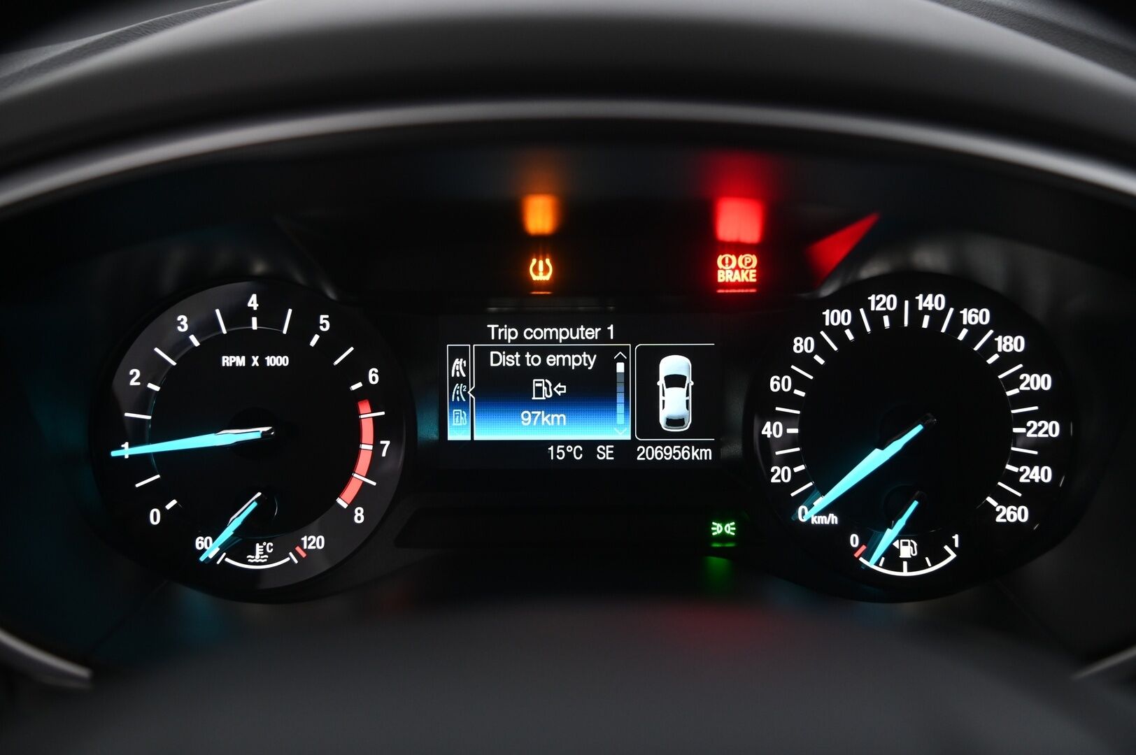 Ford Mondeo 2015 1,5 EcoBoost 160hv M6 Trend 5D - Jakopää&huolto juuri tehty | Lohko | Lämpölasi | Suomiauto | 2x alut | Vakkari | Tutkat