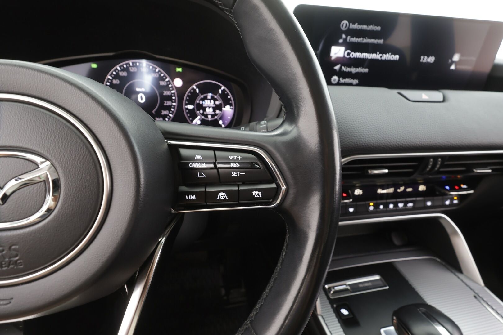 Mazda CX-60 2023 2.5 PHEV 8AT AWD Exclusive-Line Driver Assistance - | ACC | HUD | Adapt. LED | Digimittaristo | Cruising & Traffic Supp | Keyless | P.kamera | Apple & Android | BSM | RCTA | Lämm. ratti | Merkkihuollot |