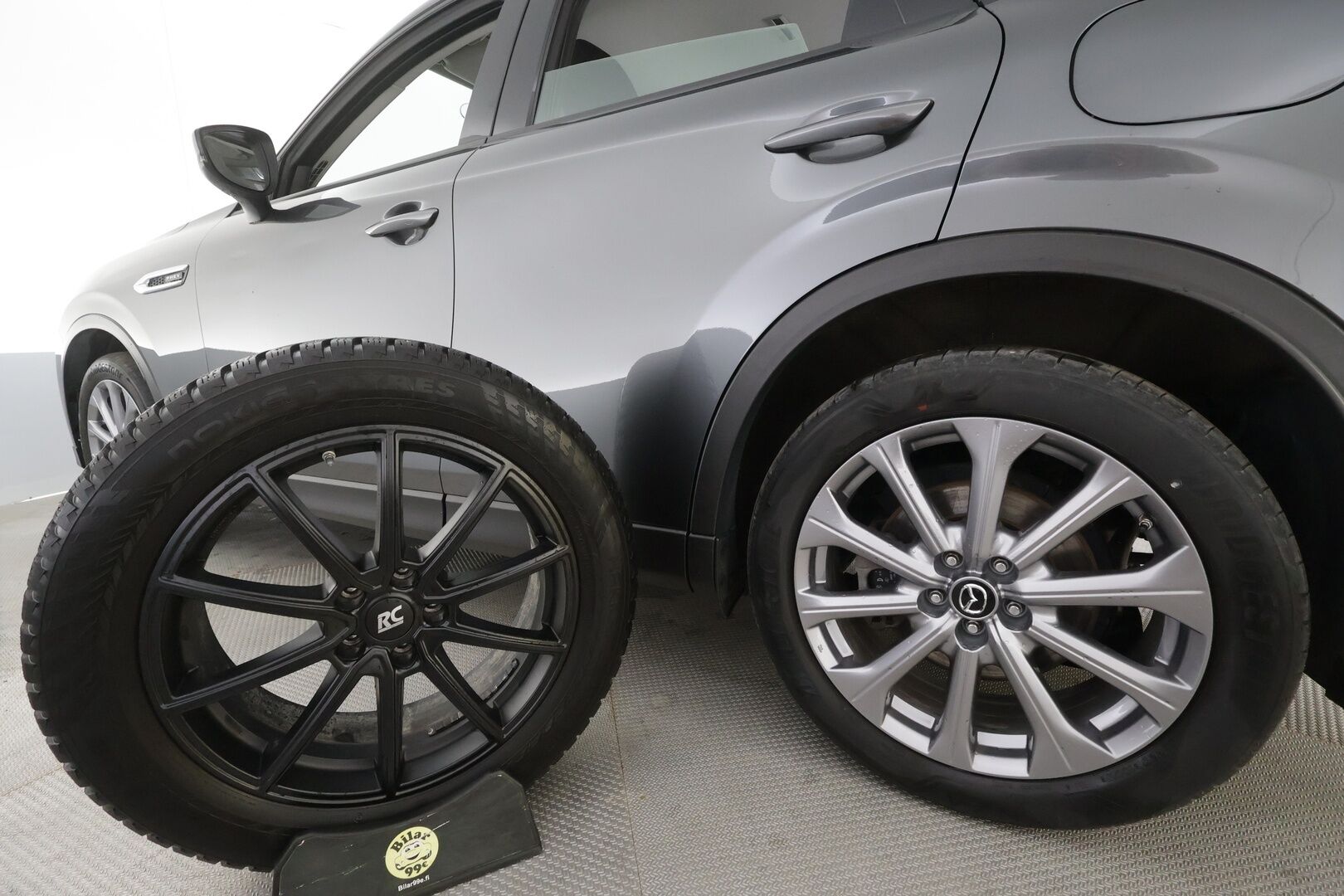 Mazda CX-60 2023 2.5 PHEV 8AT AWD Exclusive-Line Driver Assistance - | ACC | HUD | Adapt. LED | Digimittaristo | Cruising & Traffic Supp | Keyless | P.kamera | Apple & Android | BSM | RCTA | Lämm. ratti | Merkkihuollot |